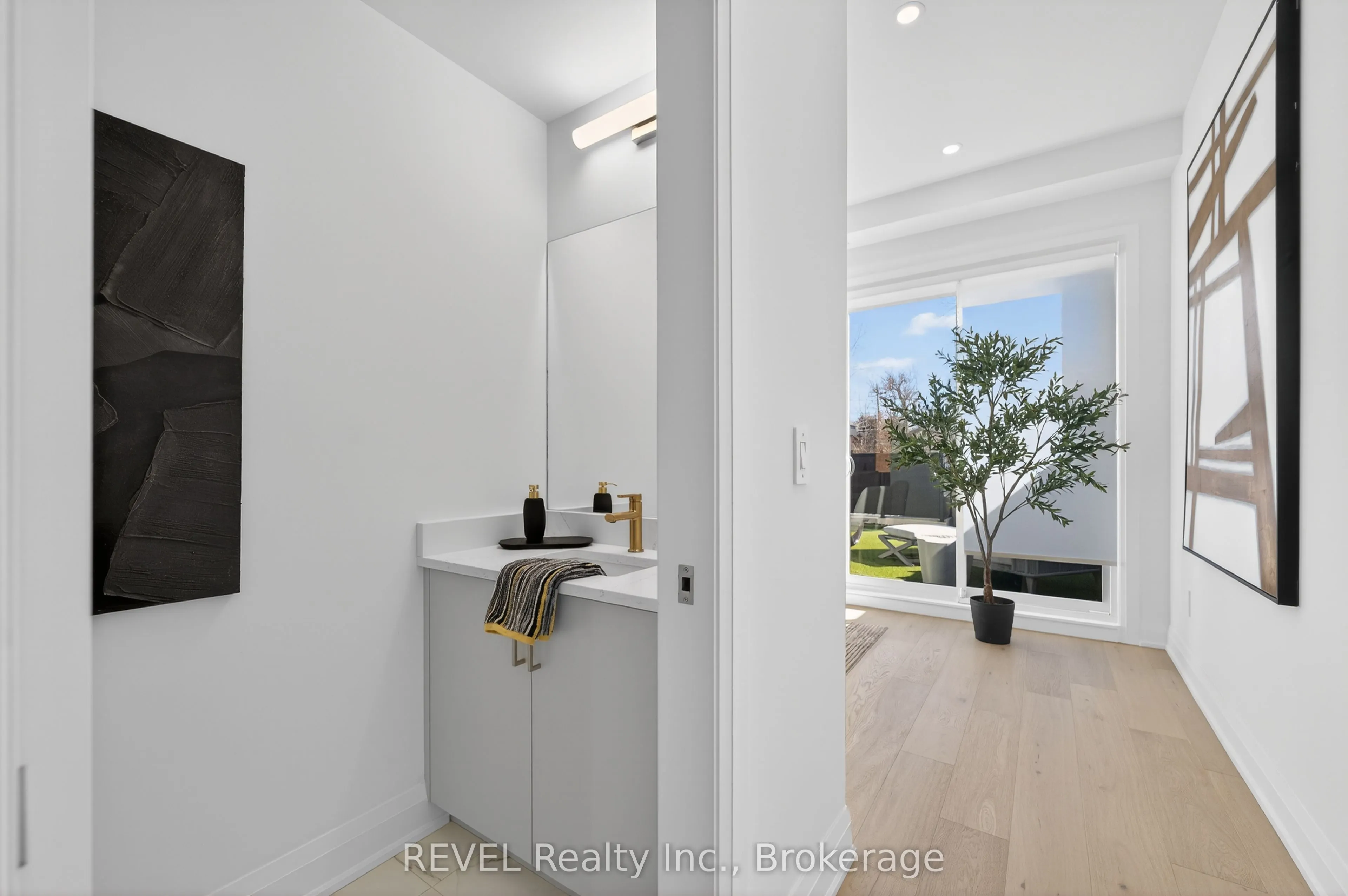 1397 York Road #10