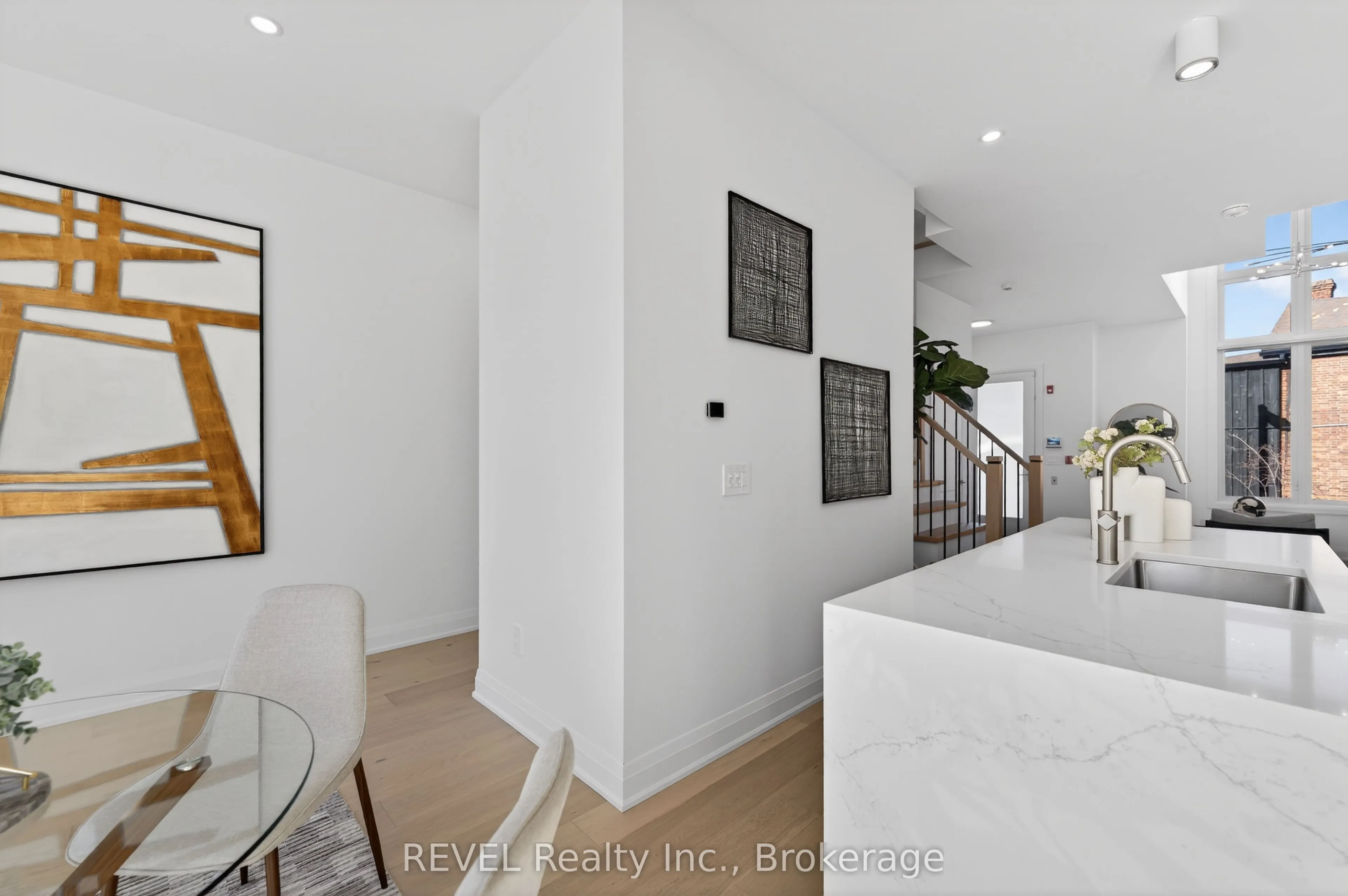 1397 York Road #10