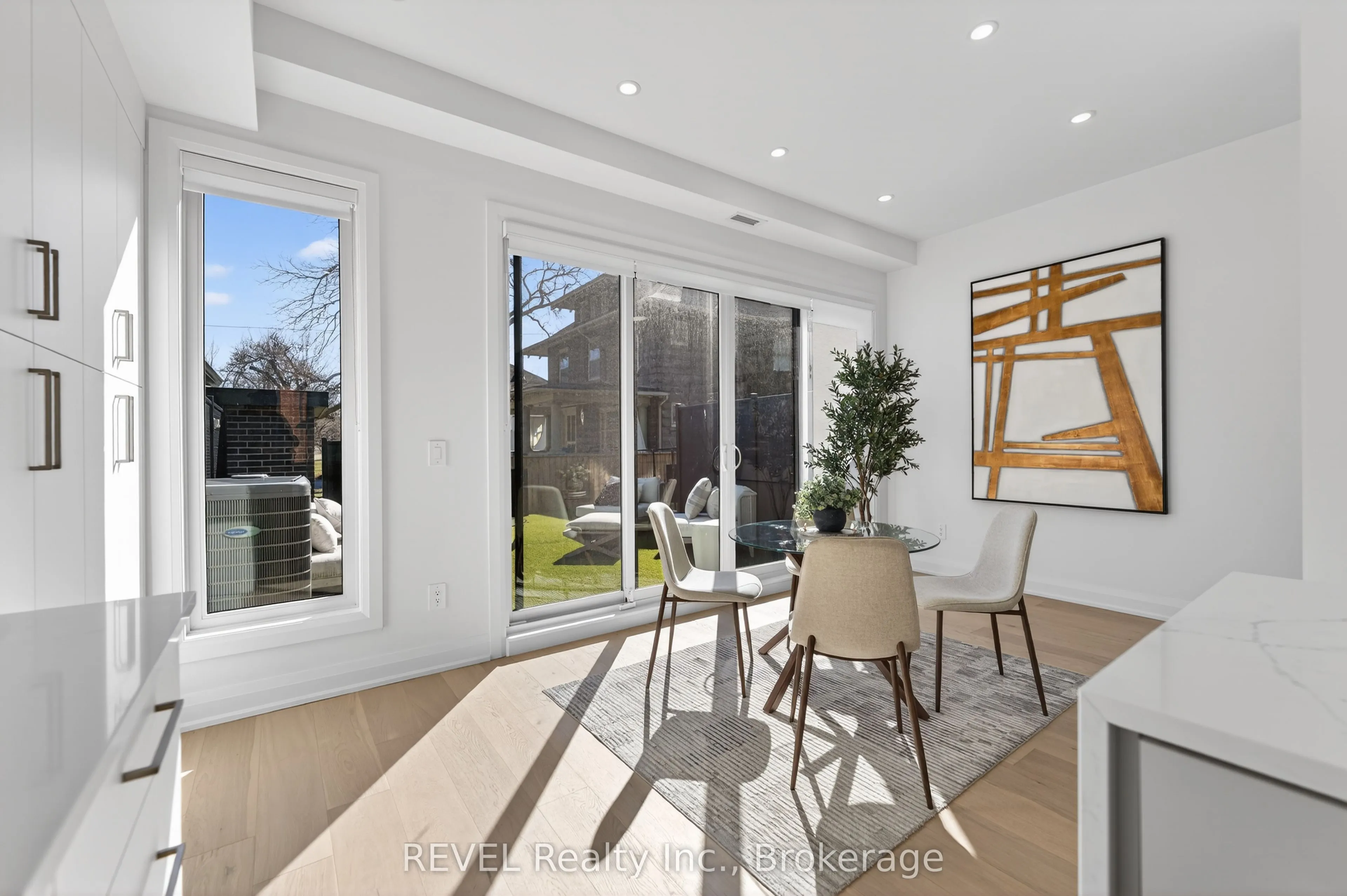 1397 York Road #10