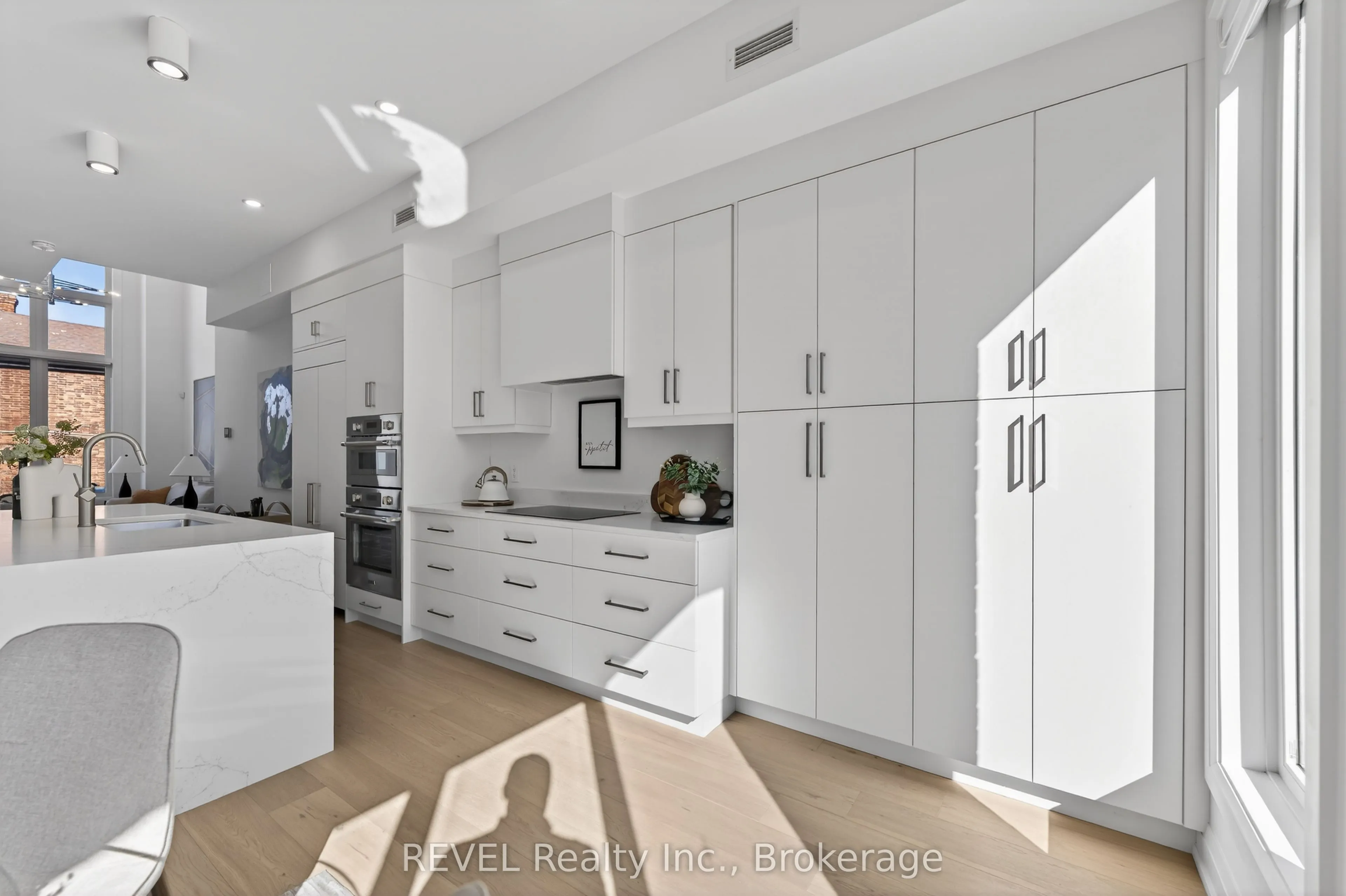 1397 York Road #10
