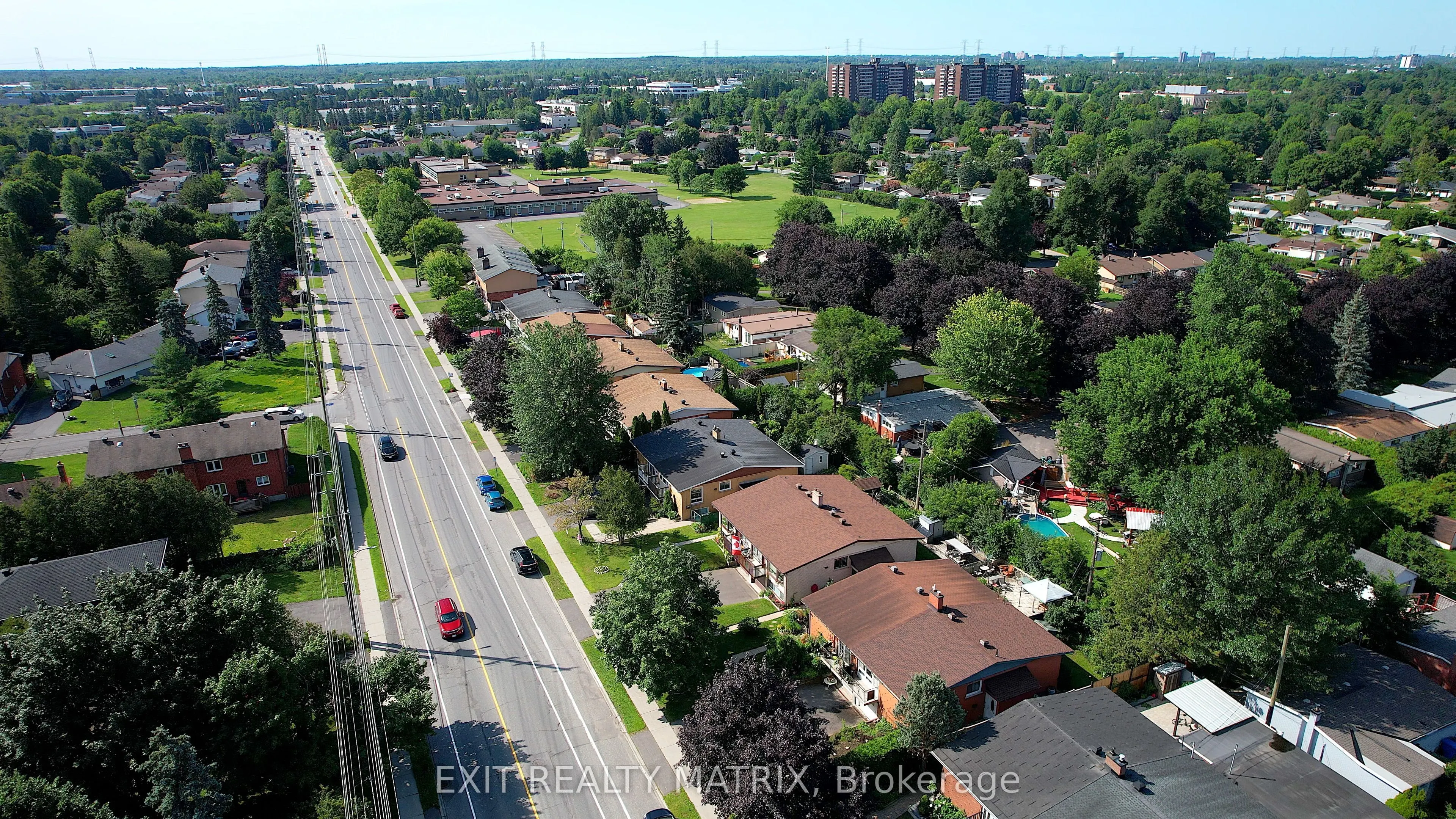 2064 St Laurent Boulevard