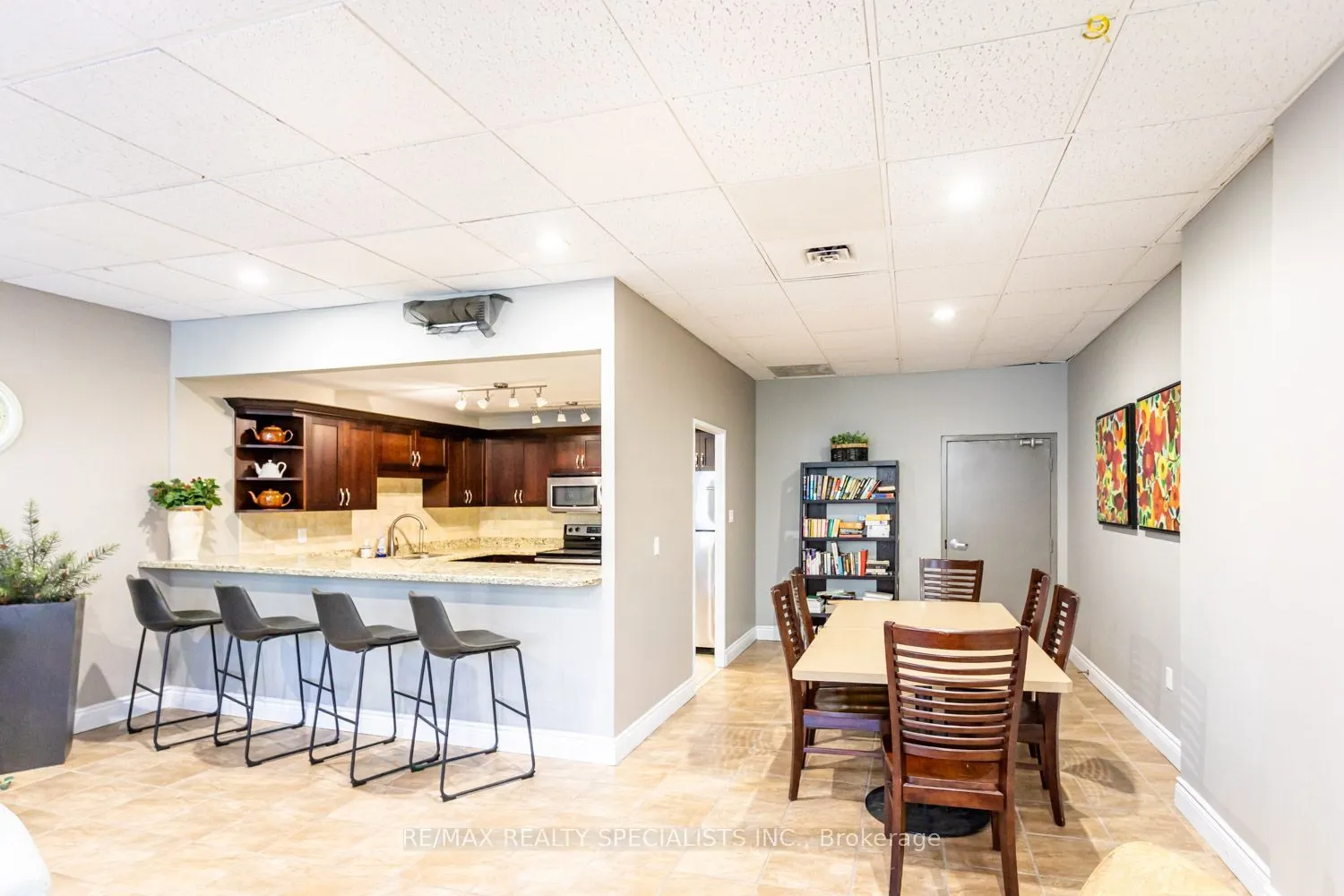 55 Yarmouth Street #601