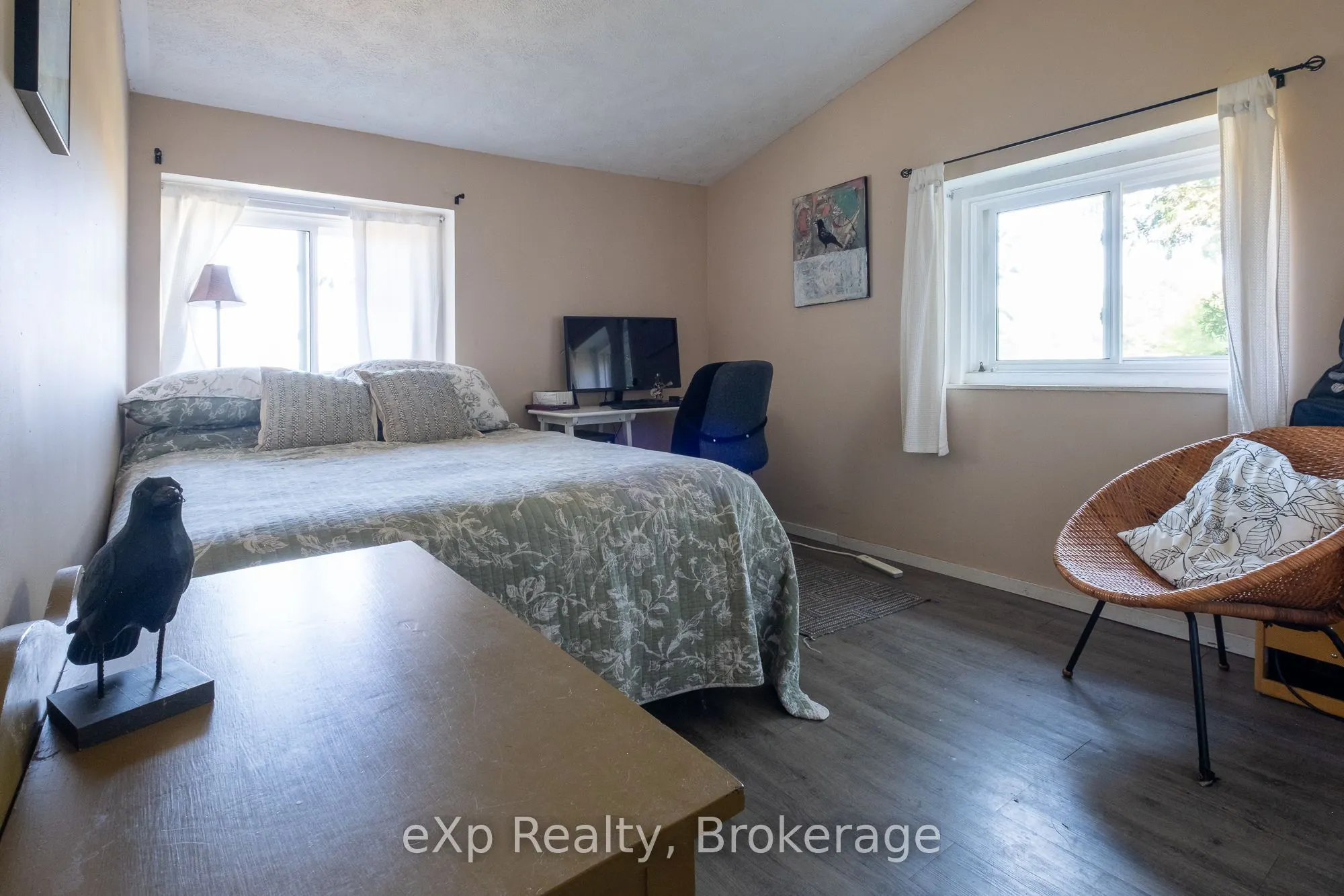 742649 Sideroad 4B