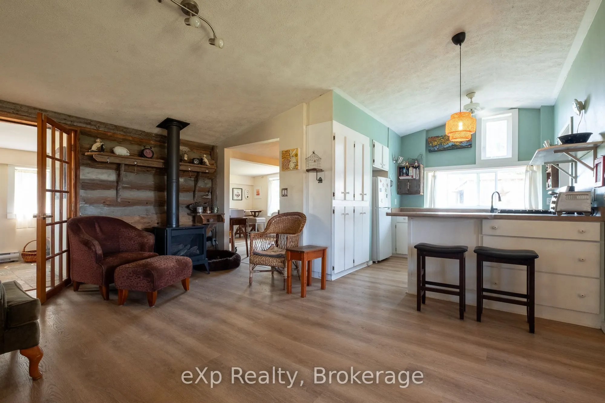 742649 Sideroad 4B