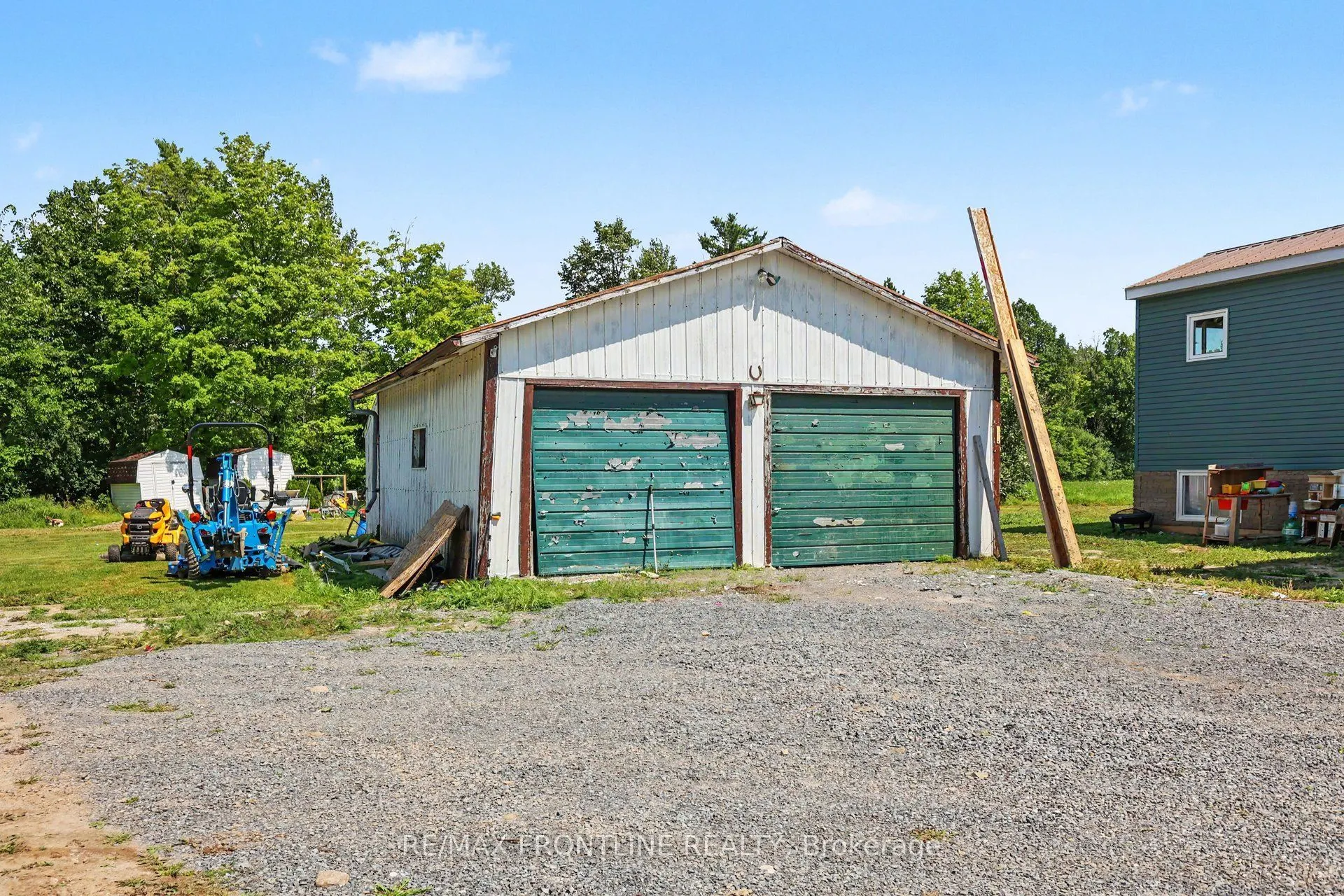 1758 Hwy 511