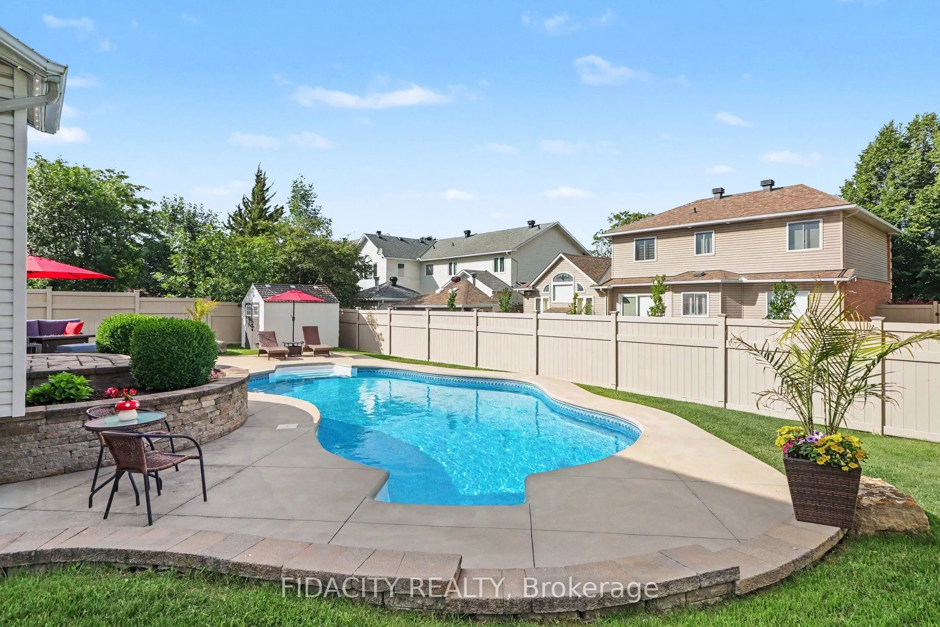 21 West Ridge Drive