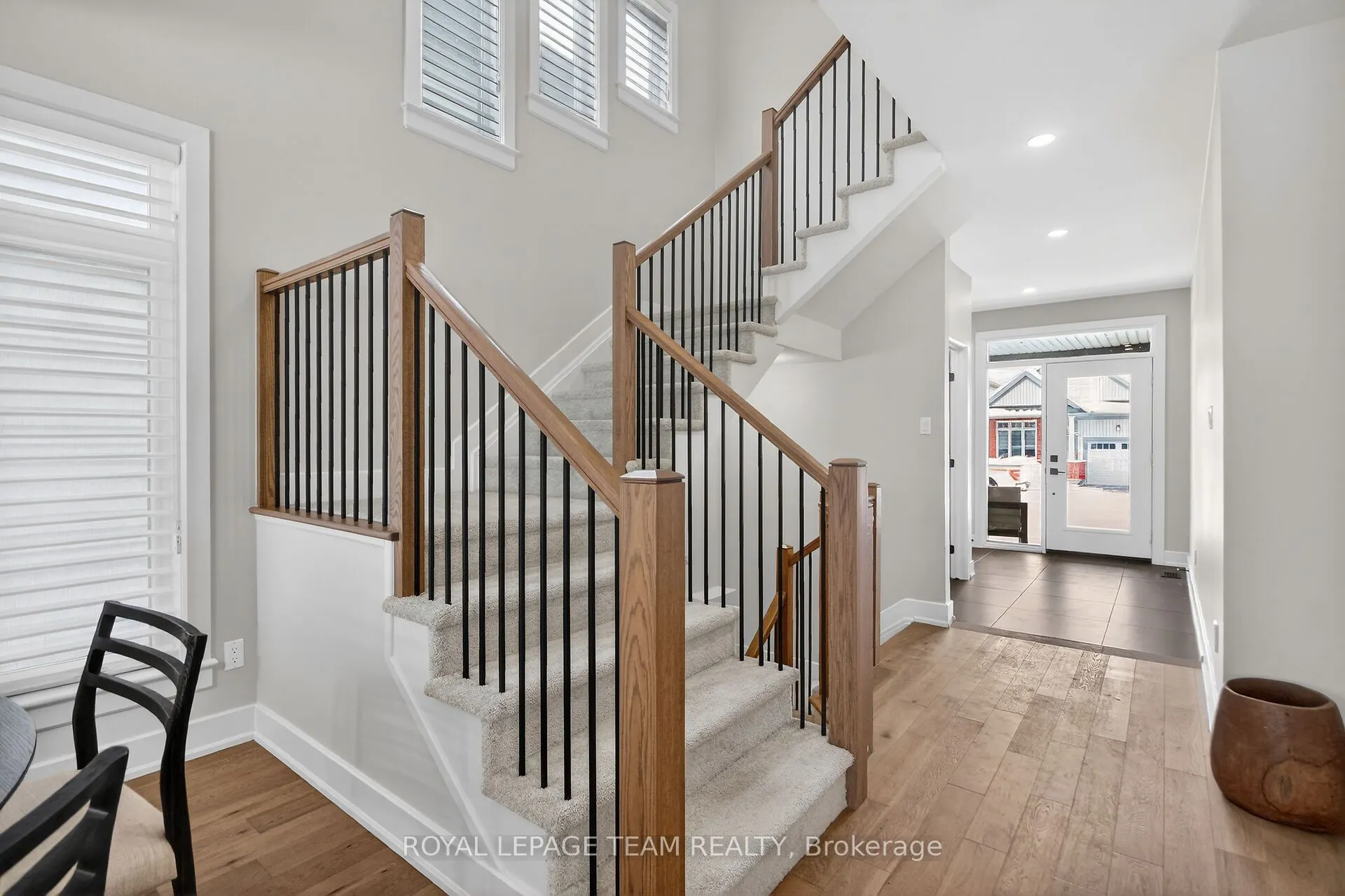988 Beckton Heights