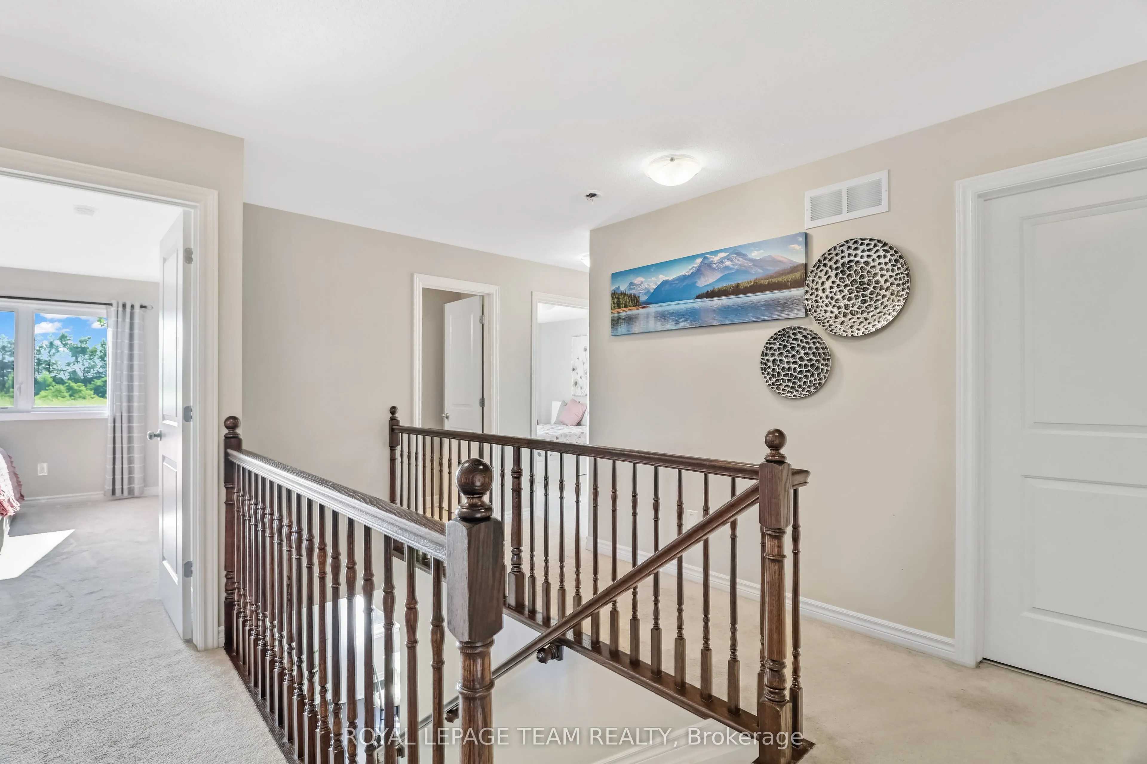 3 Stoneleigh Street