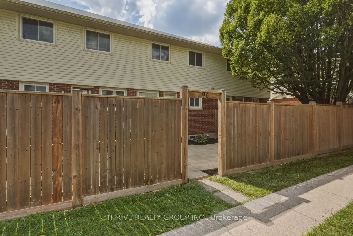 51 Sholto Drive #96