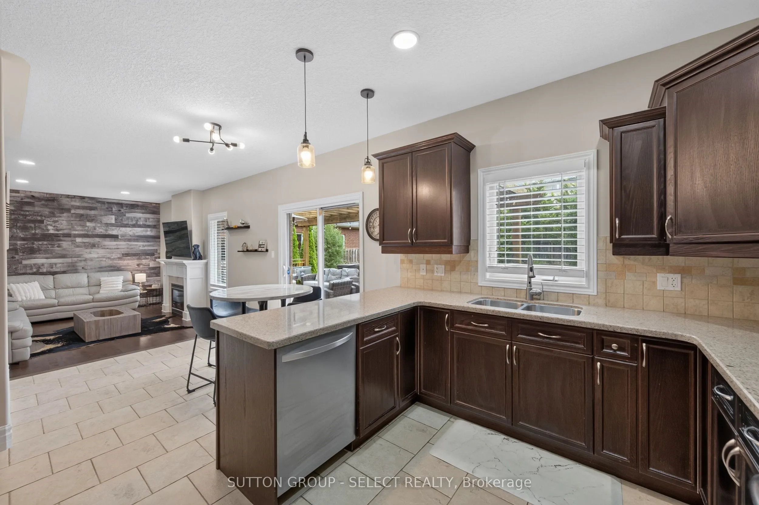 1388 Kains Woods Terrace