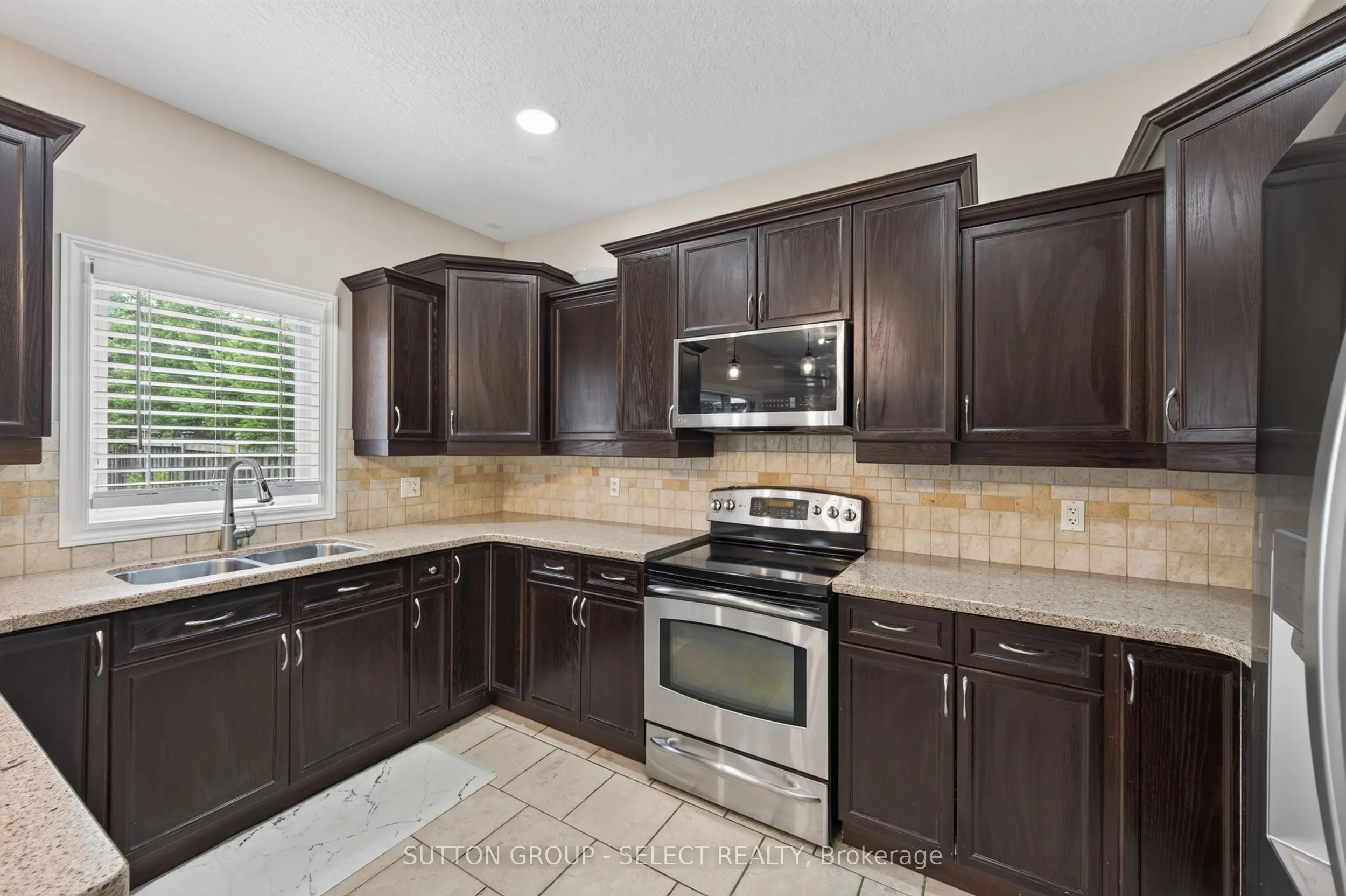 1388 Kains Woods Terrace