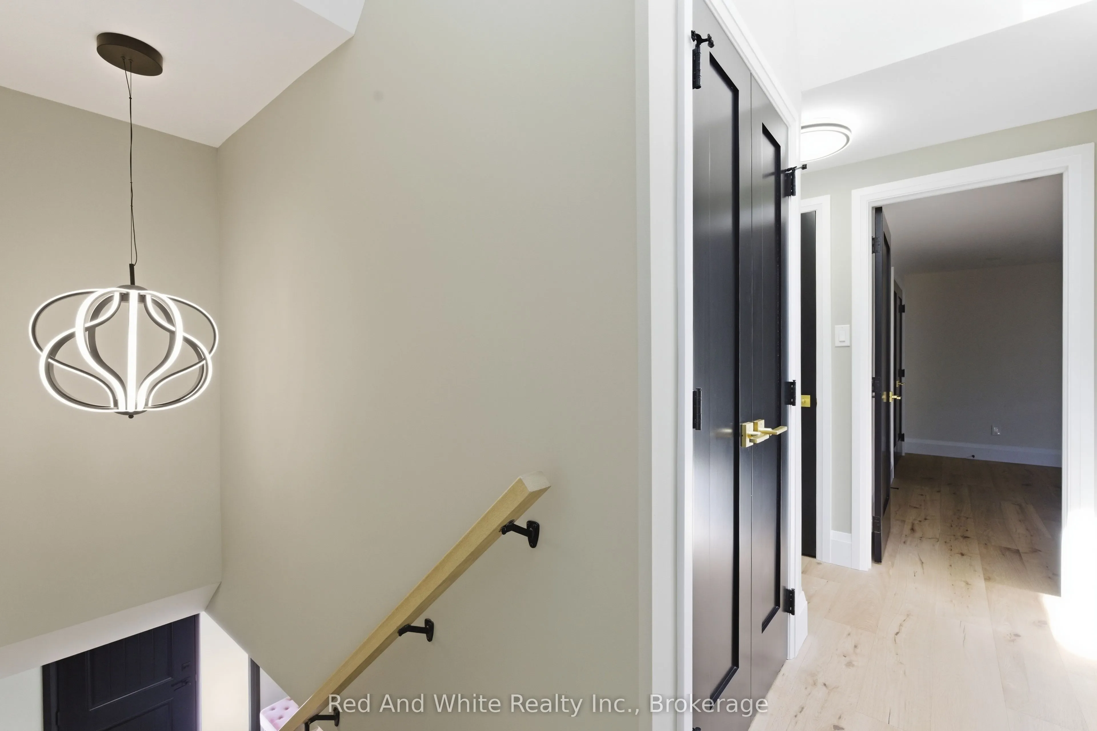 11 Bridlewood Drive