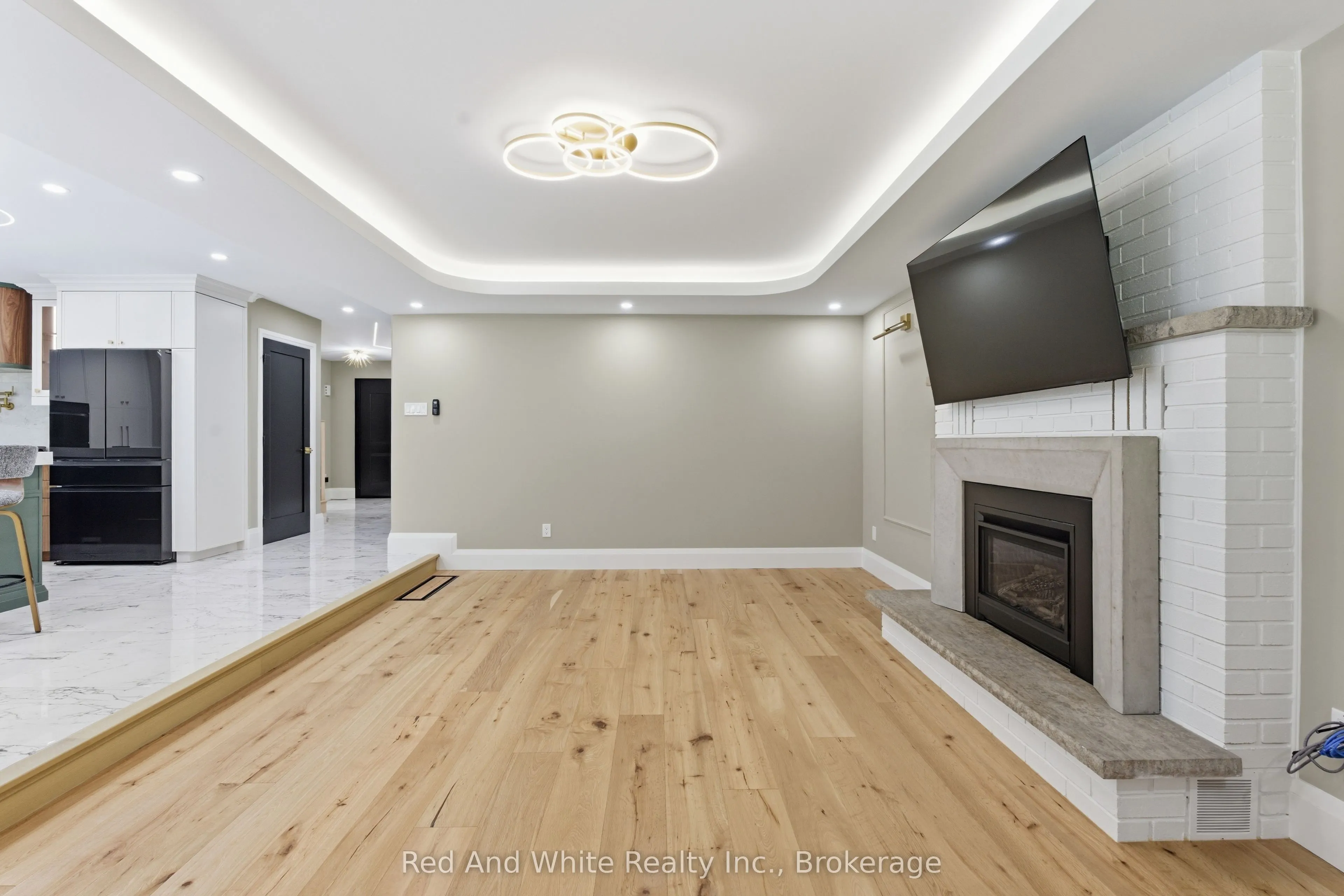 11 Bridlewood Drive