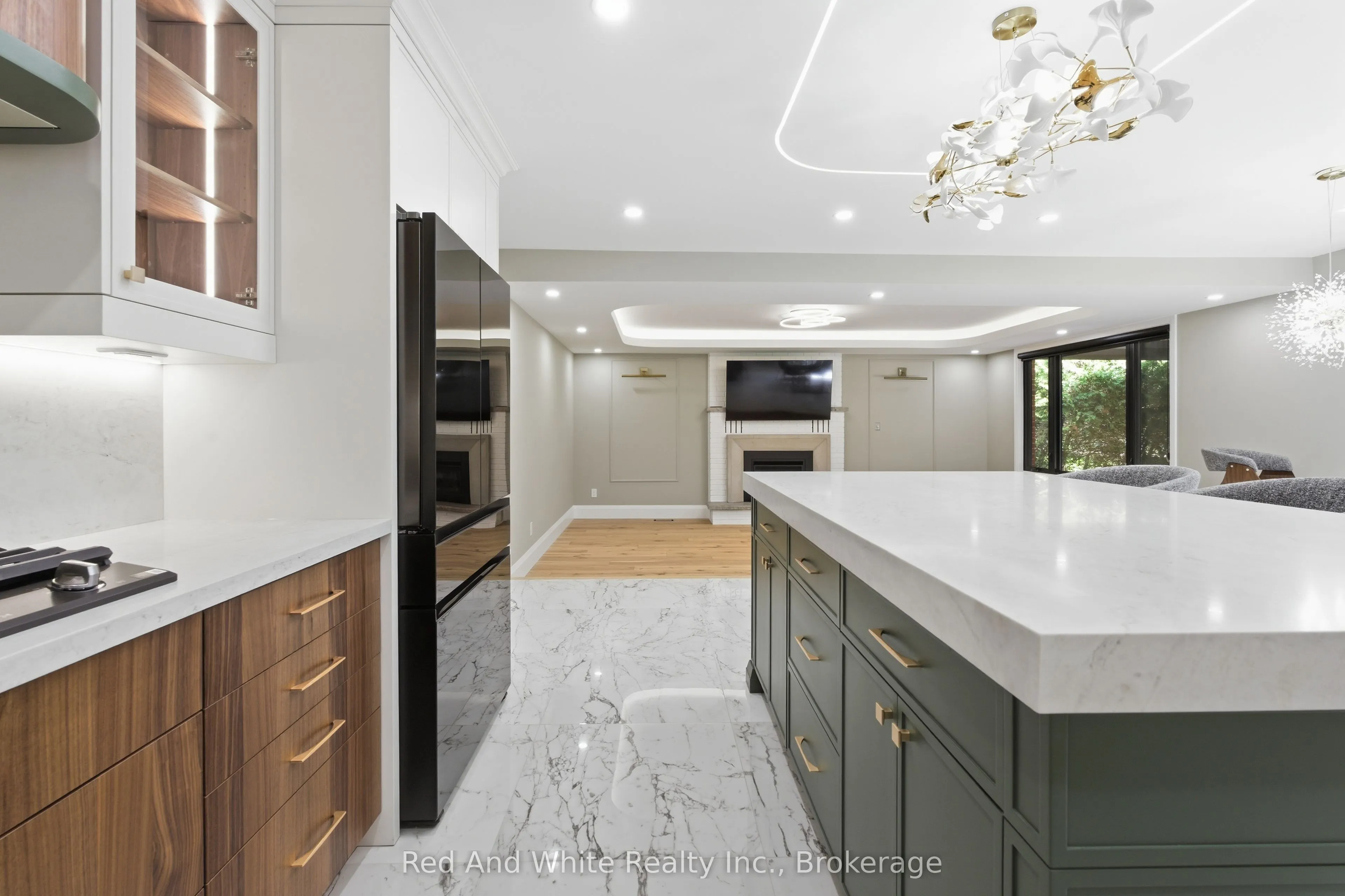 11 Bridlewood Drive