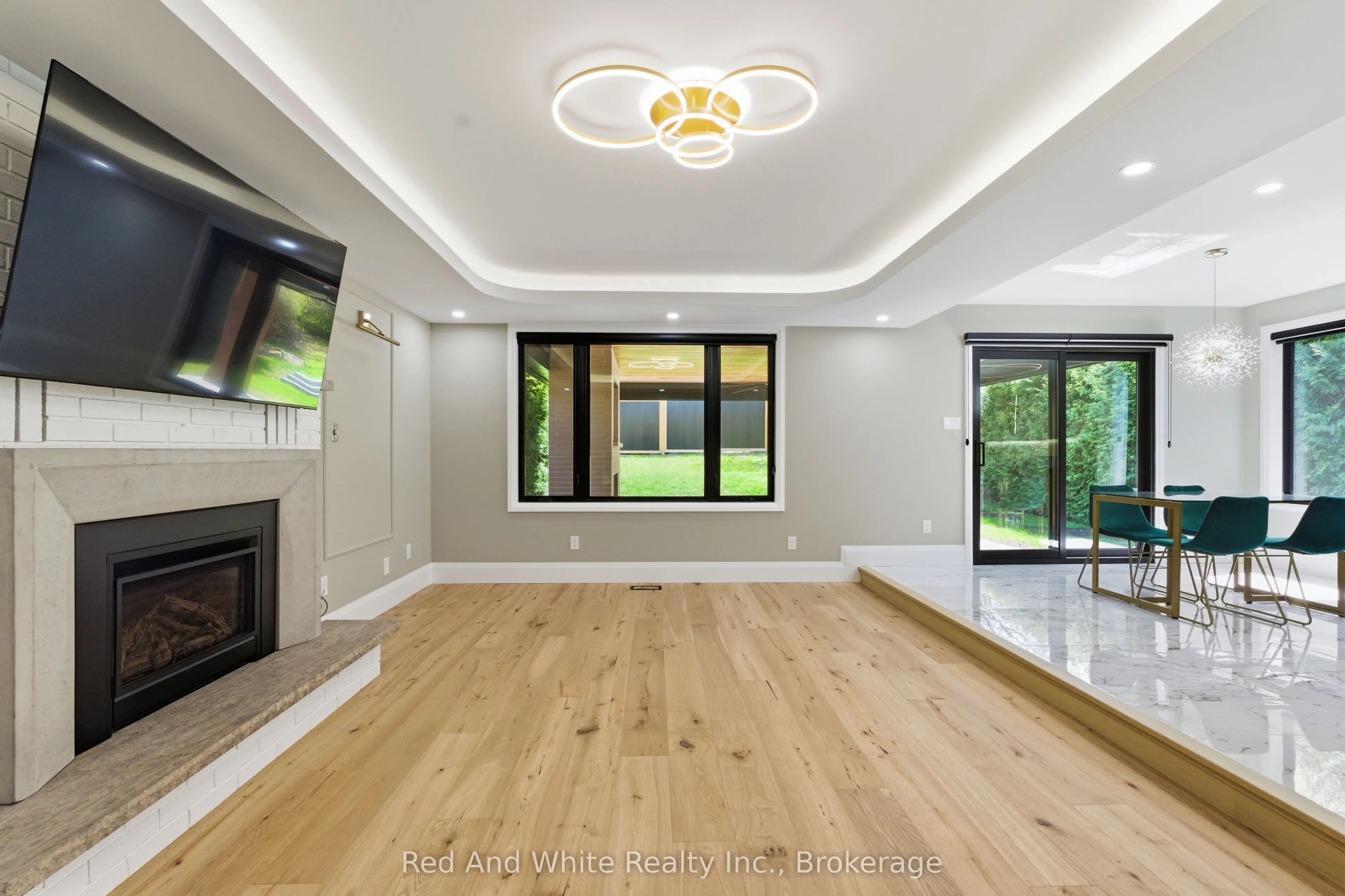 11 Bridlewood Drive