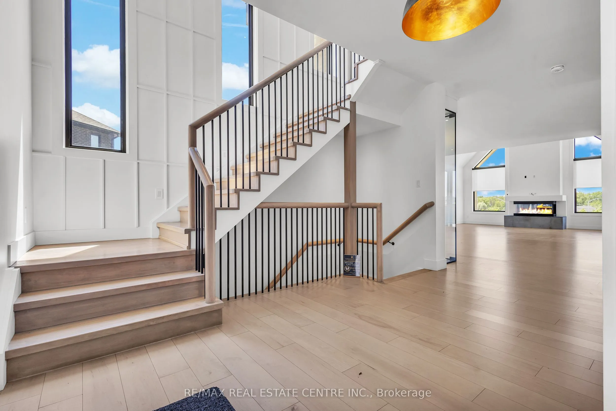 920 Thomas Pedder Court