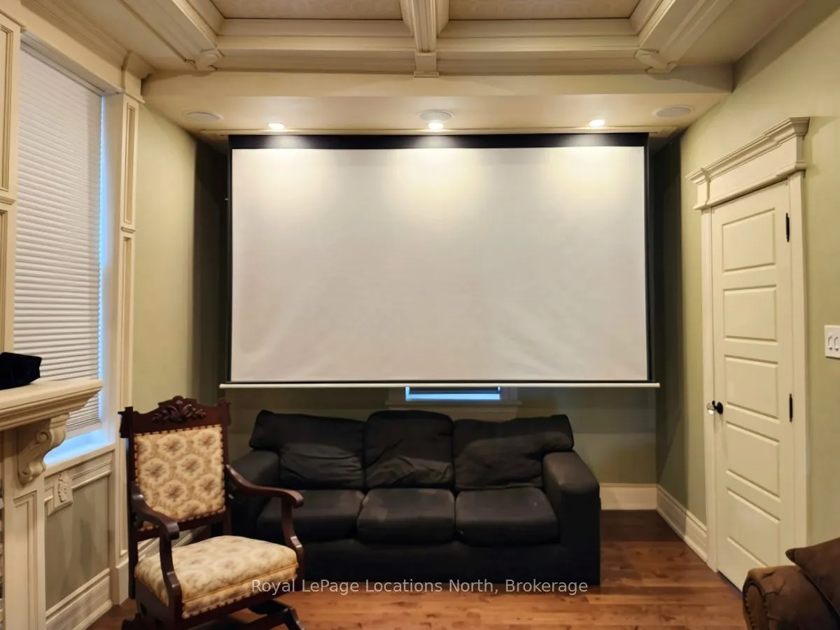 1181 4th Avenue W