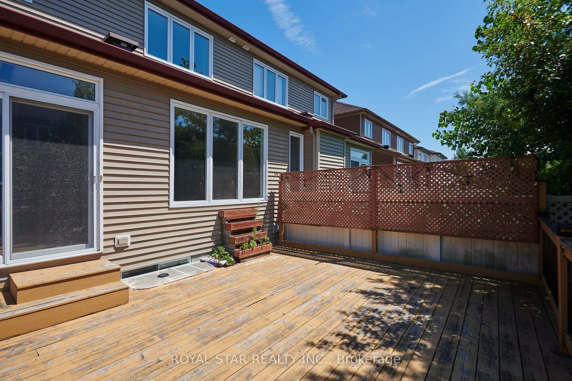 191 FLAT SEDGE Crescent