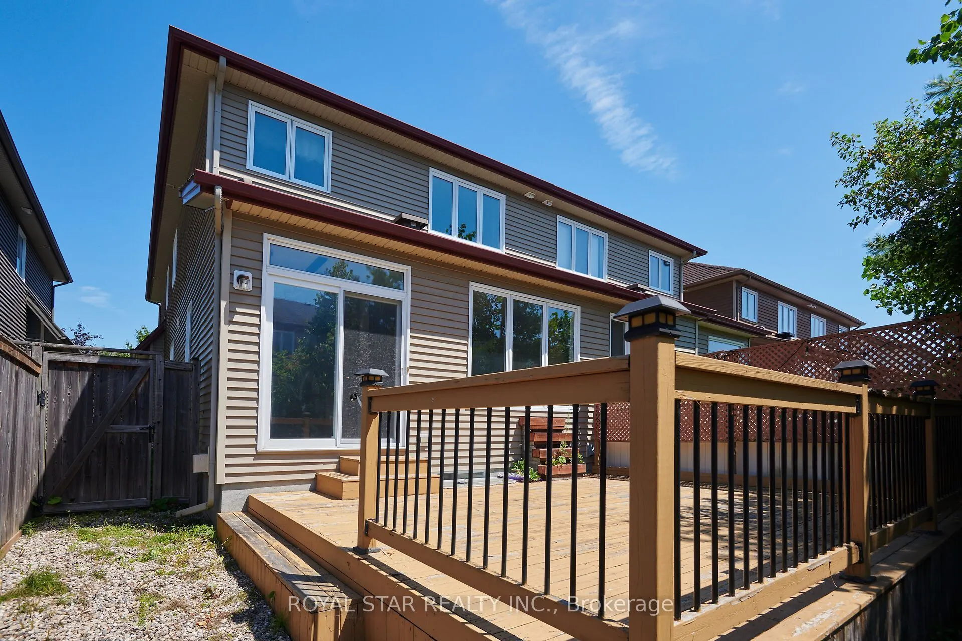 191 FLAT SEDGE Crescent