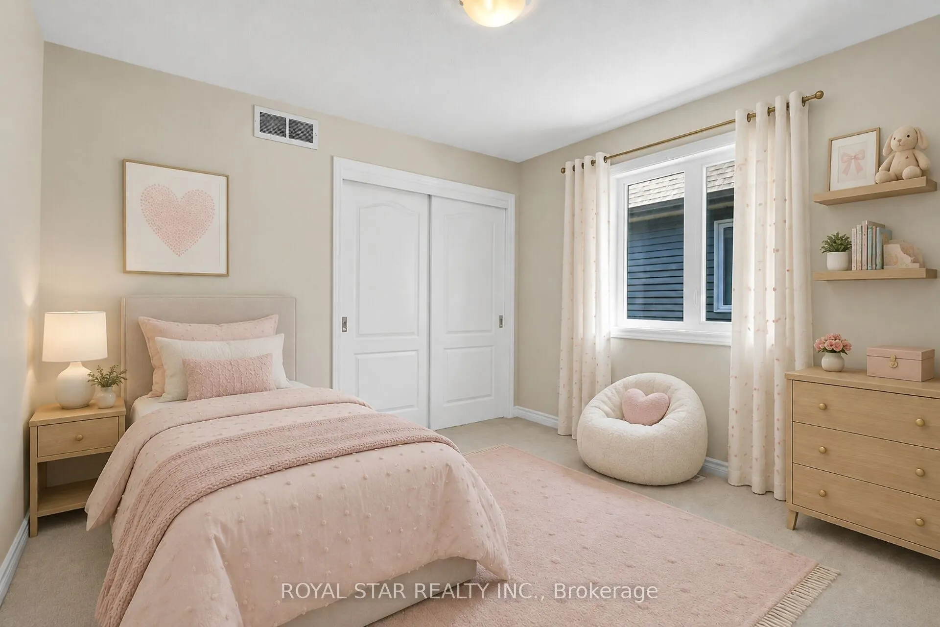 191 FLAT SEDGE Crescent