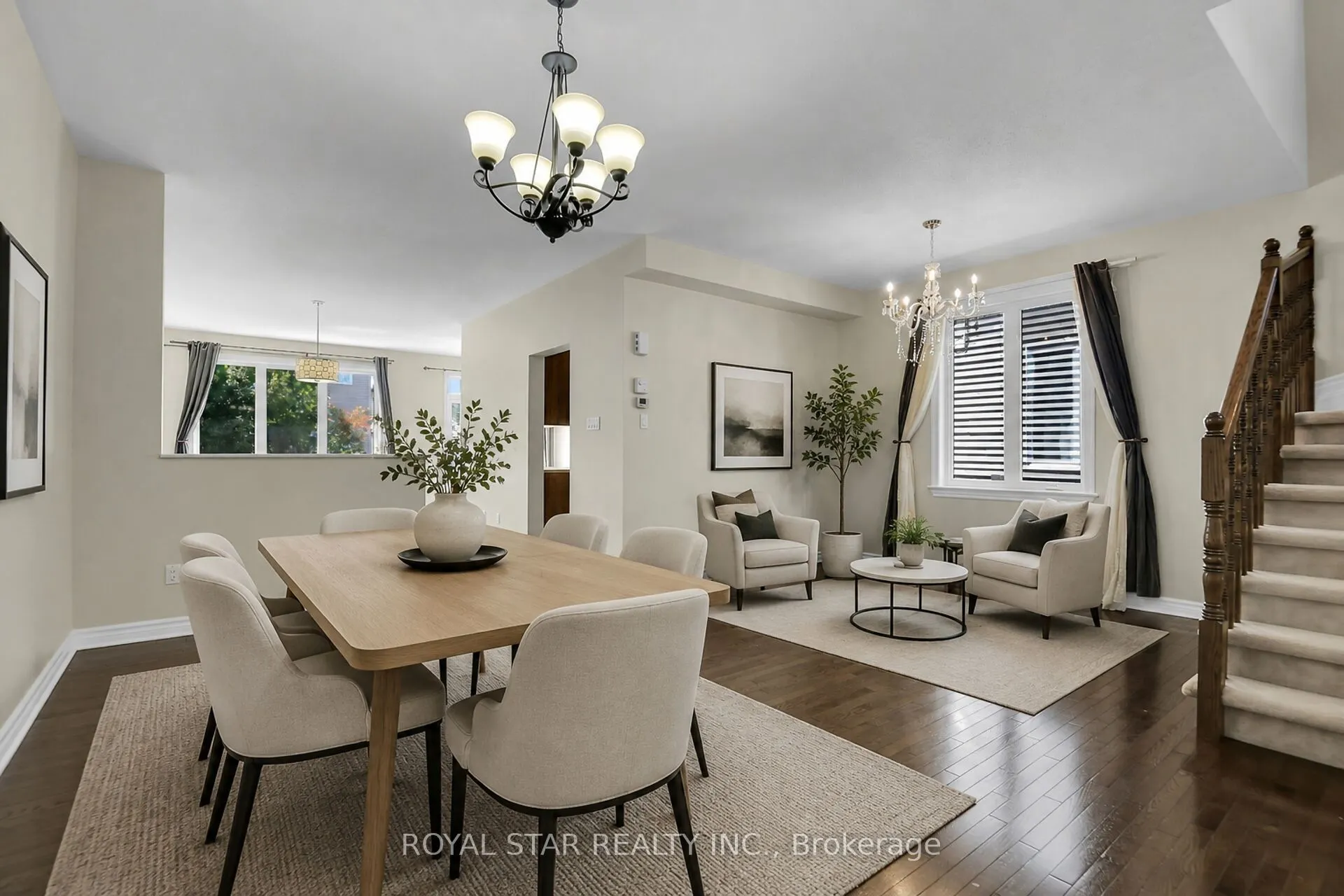 191 FLAT SEDGE Crescent