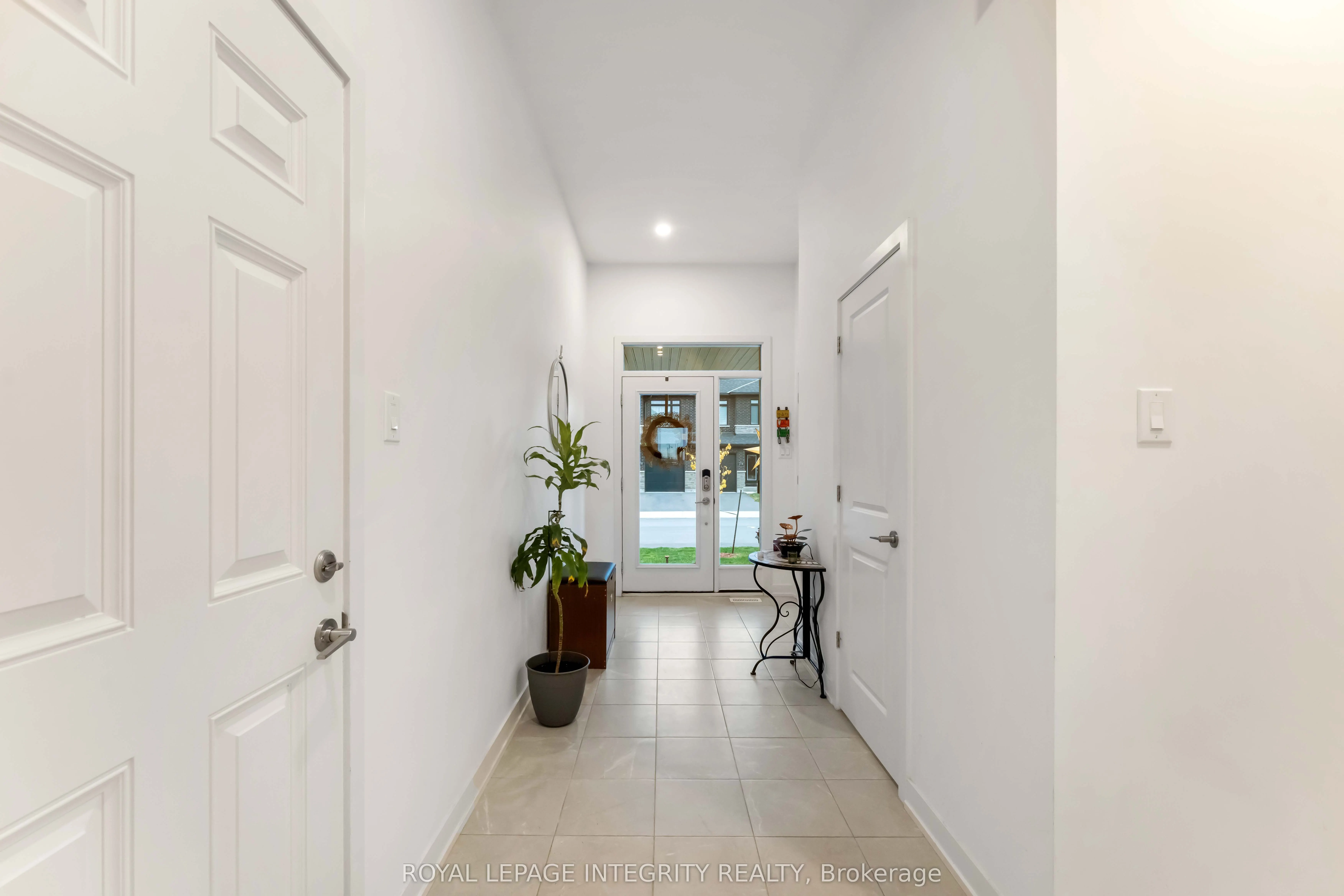 221 Finsbury Avenue