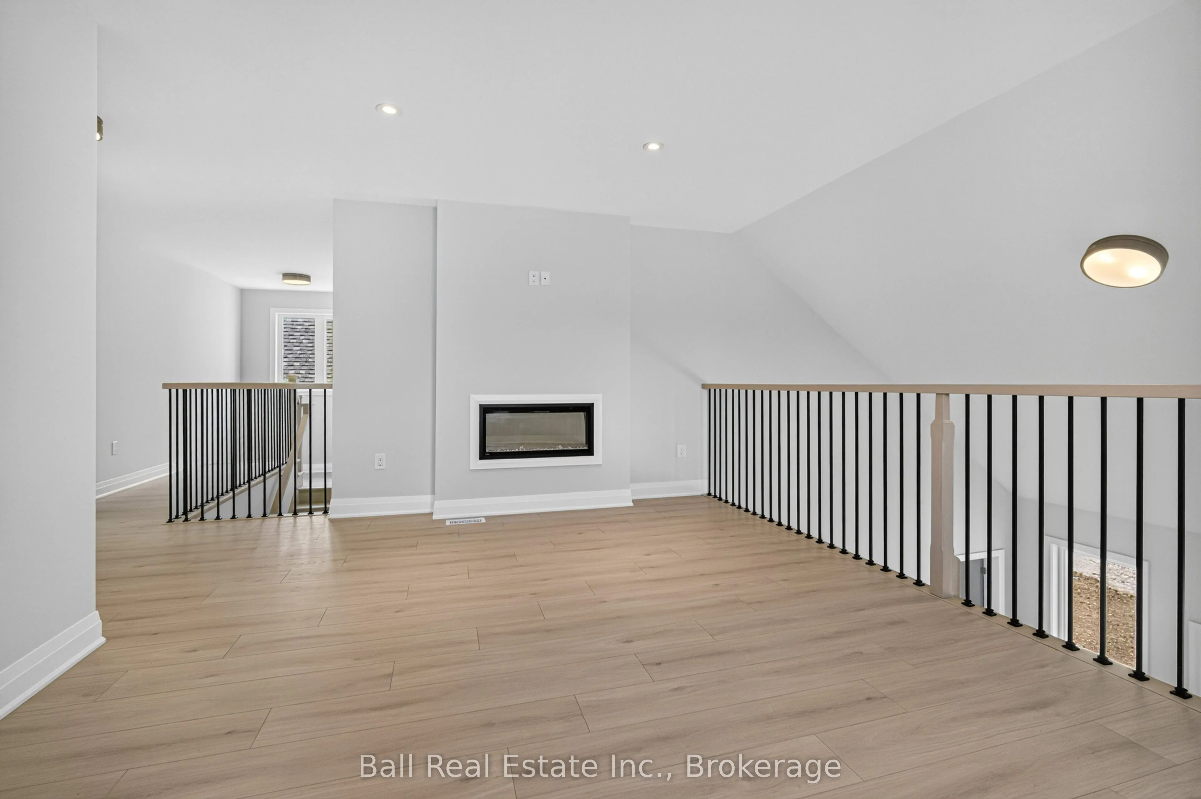 69 Cedartree Lane