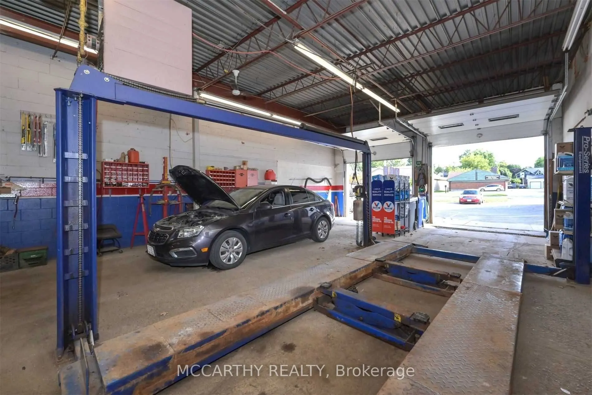 226 First Avenue E #10
