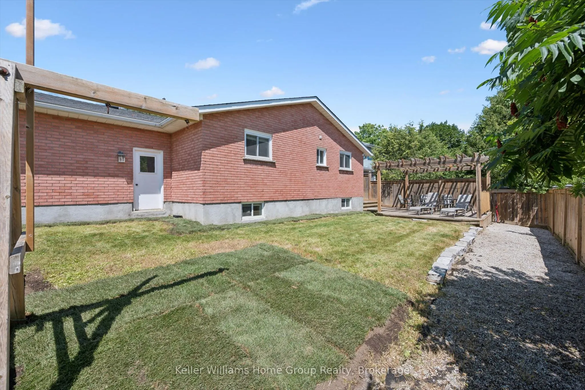 273 Colborne Street