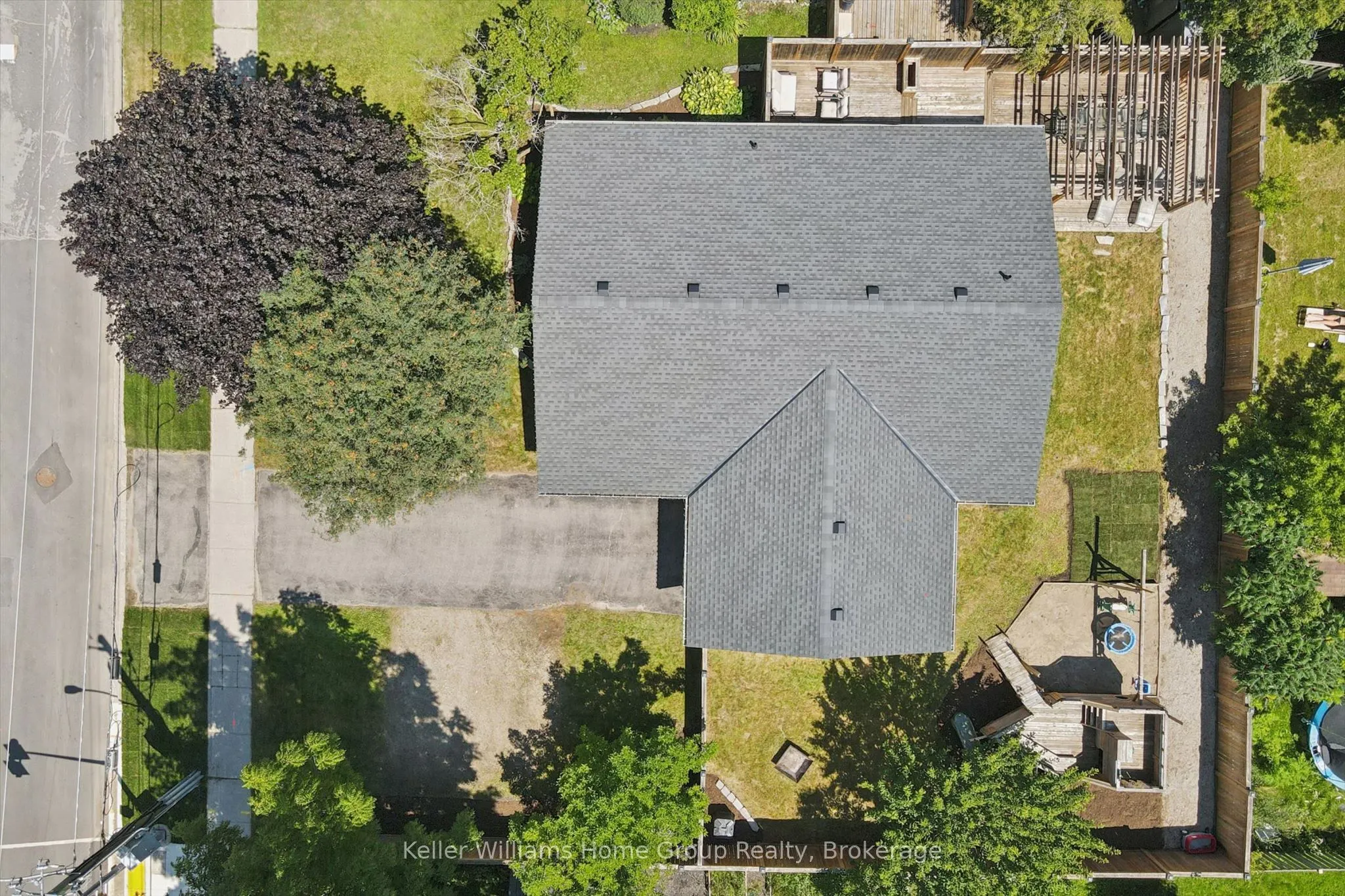 273 Colborne Street