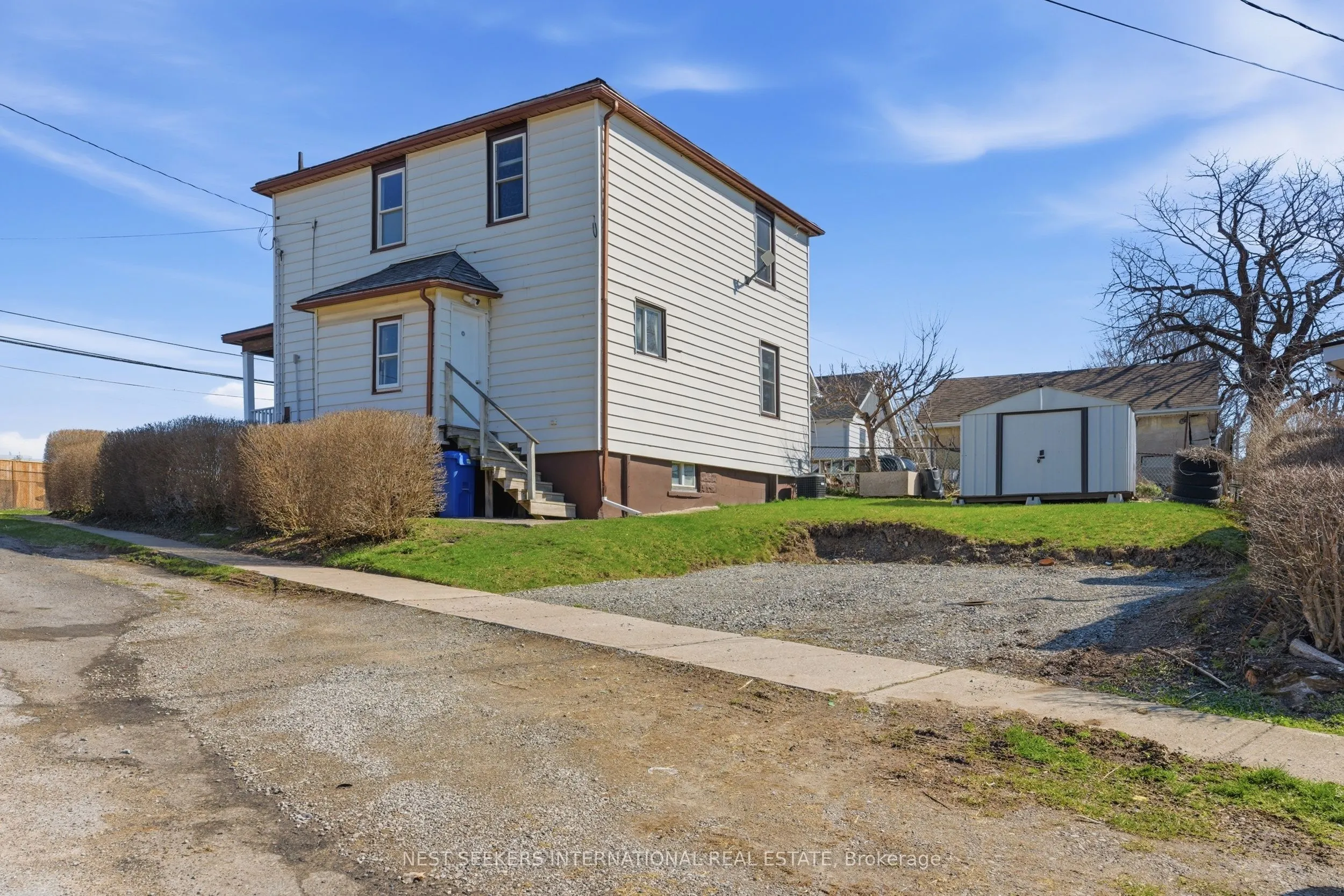 154 Niagara Falls Road