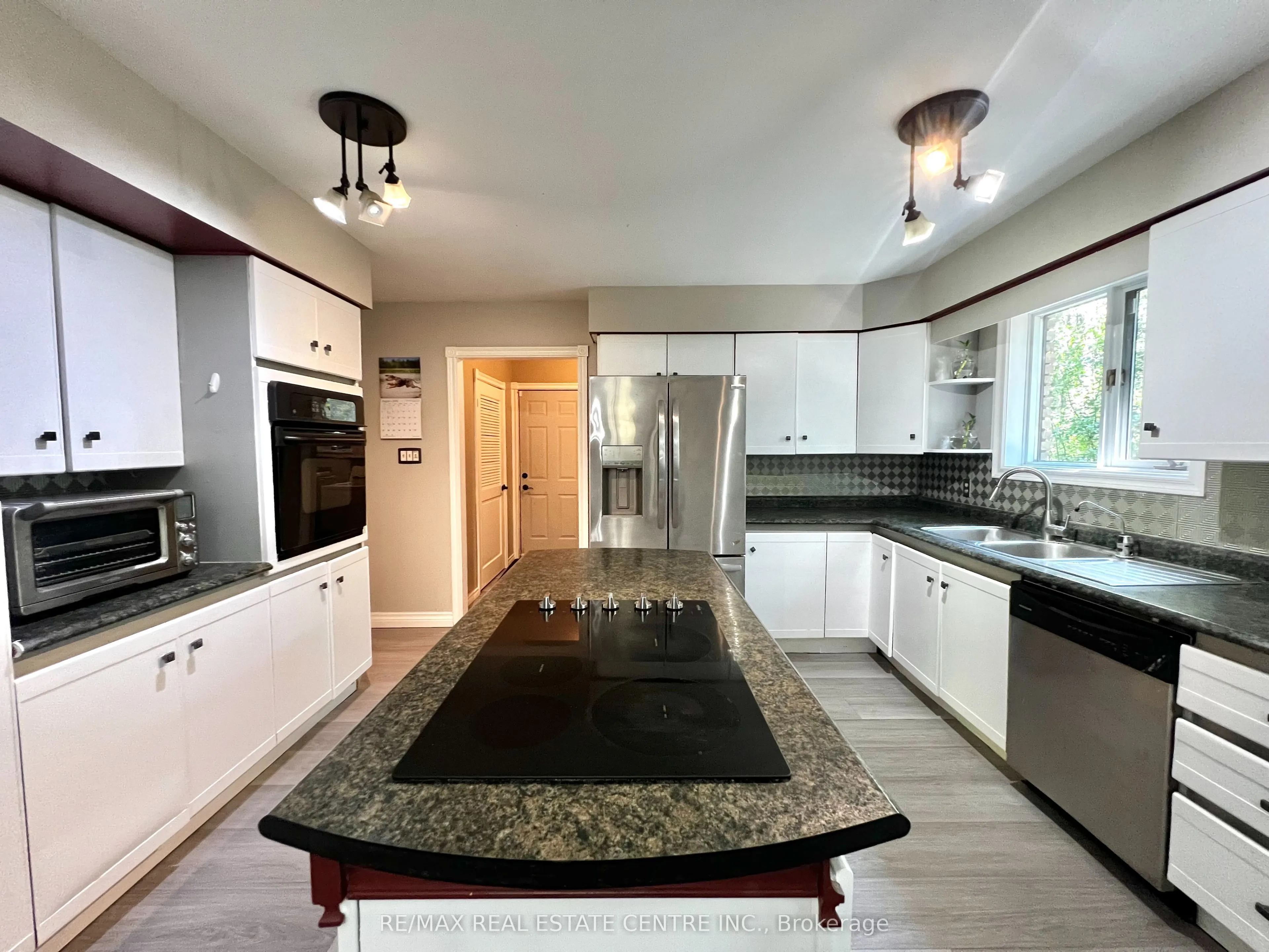 132 Birch Grove