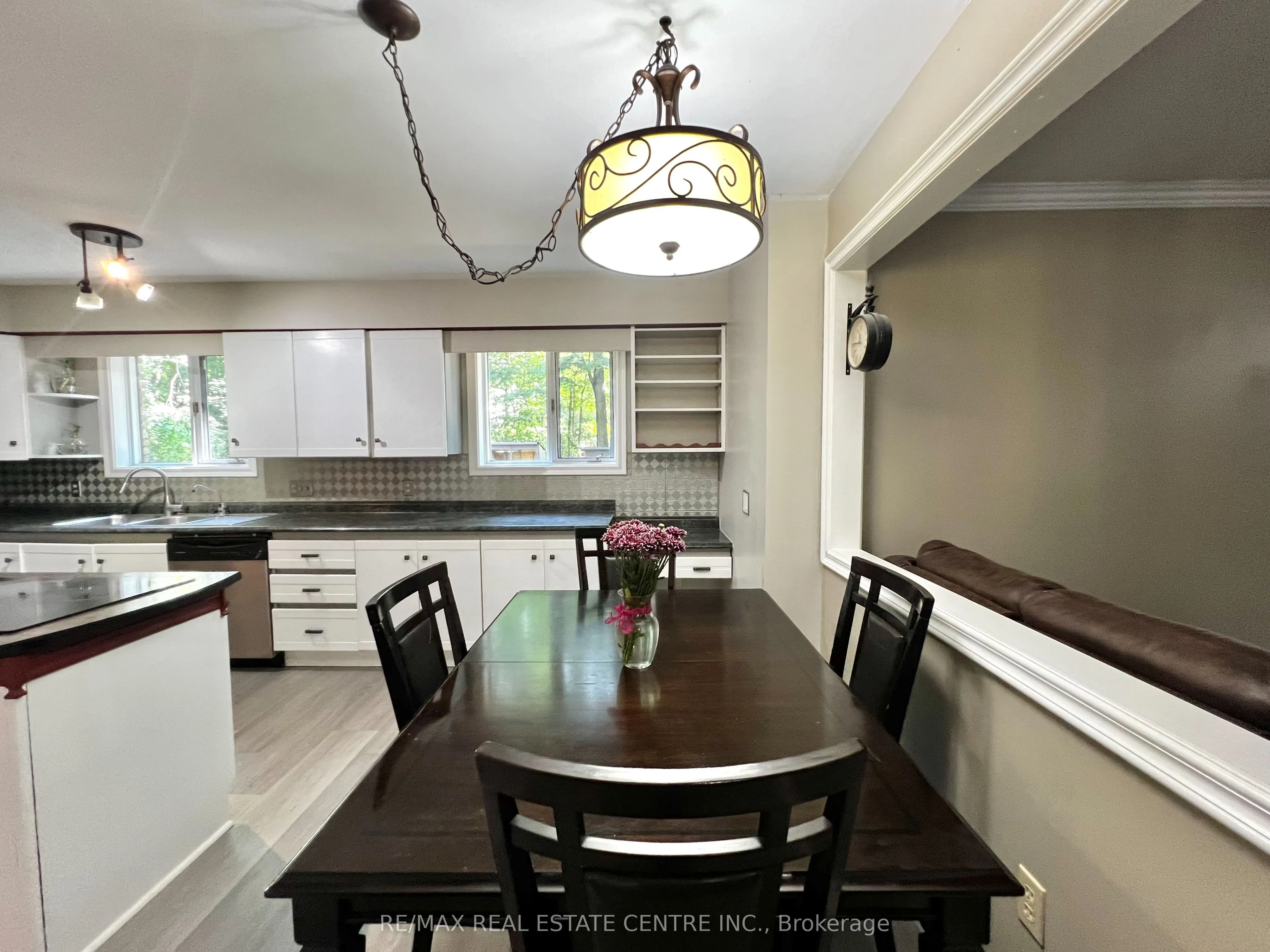 132 Birch Grove