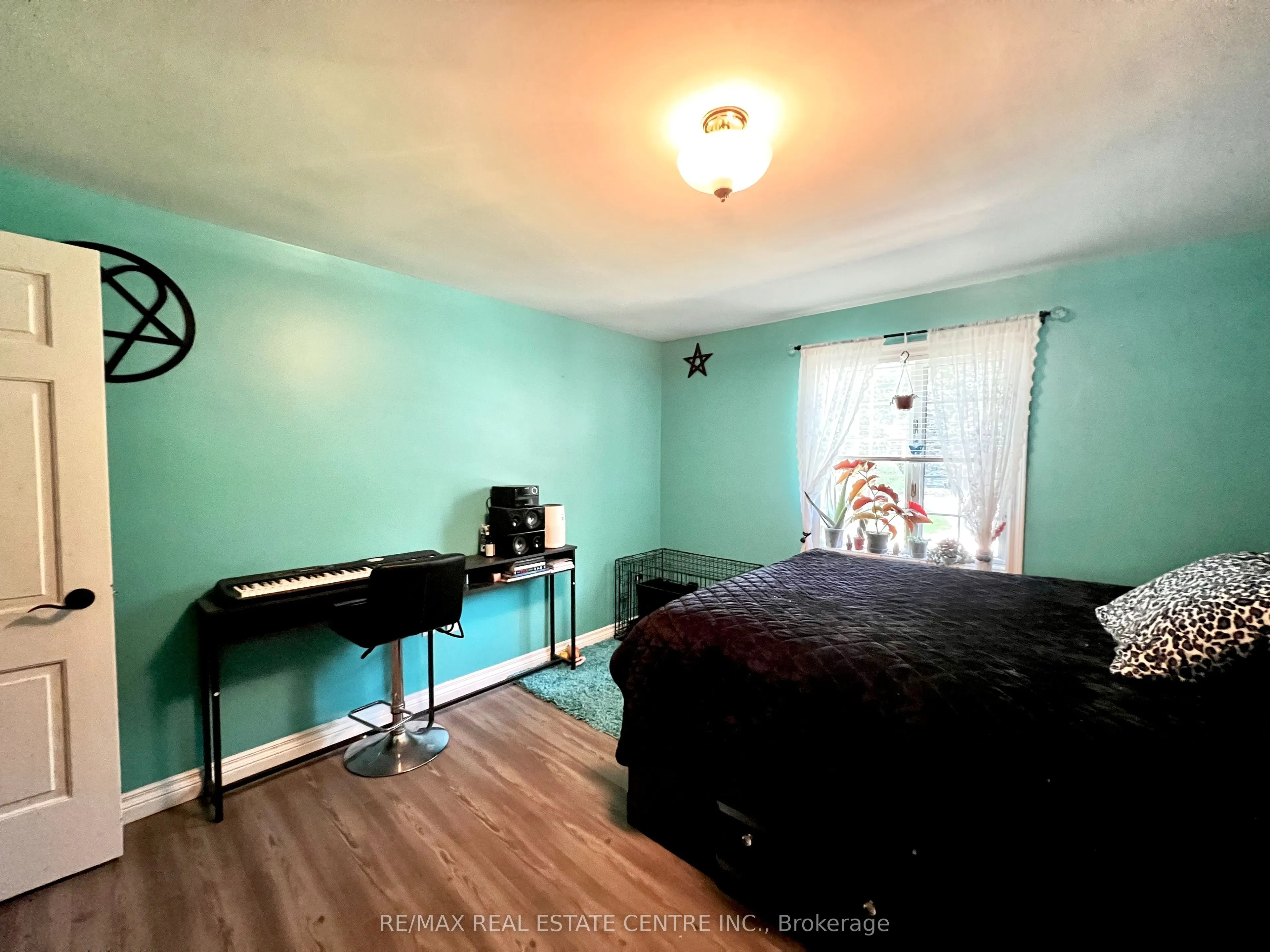 132 Birch Grove