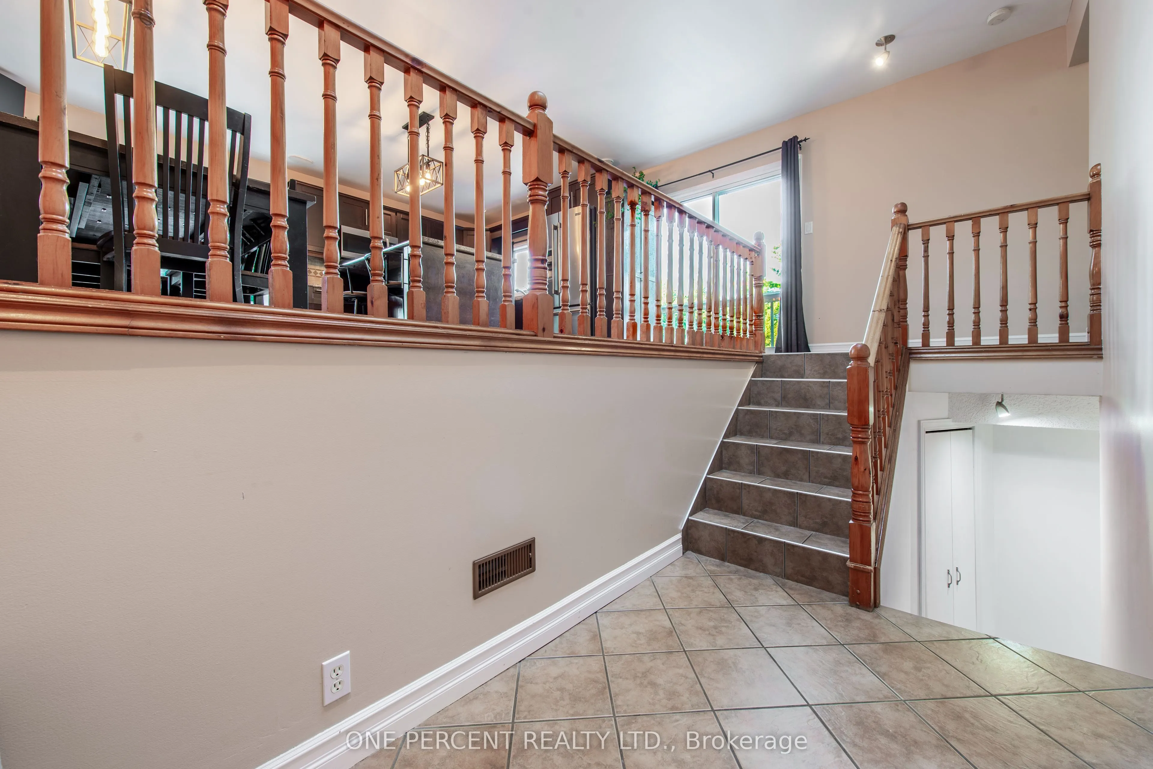 10 Campbell Road