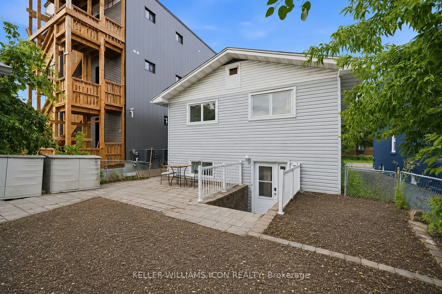313 Savard Avenue