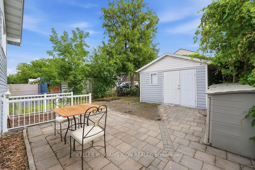 313 Savard Avenue