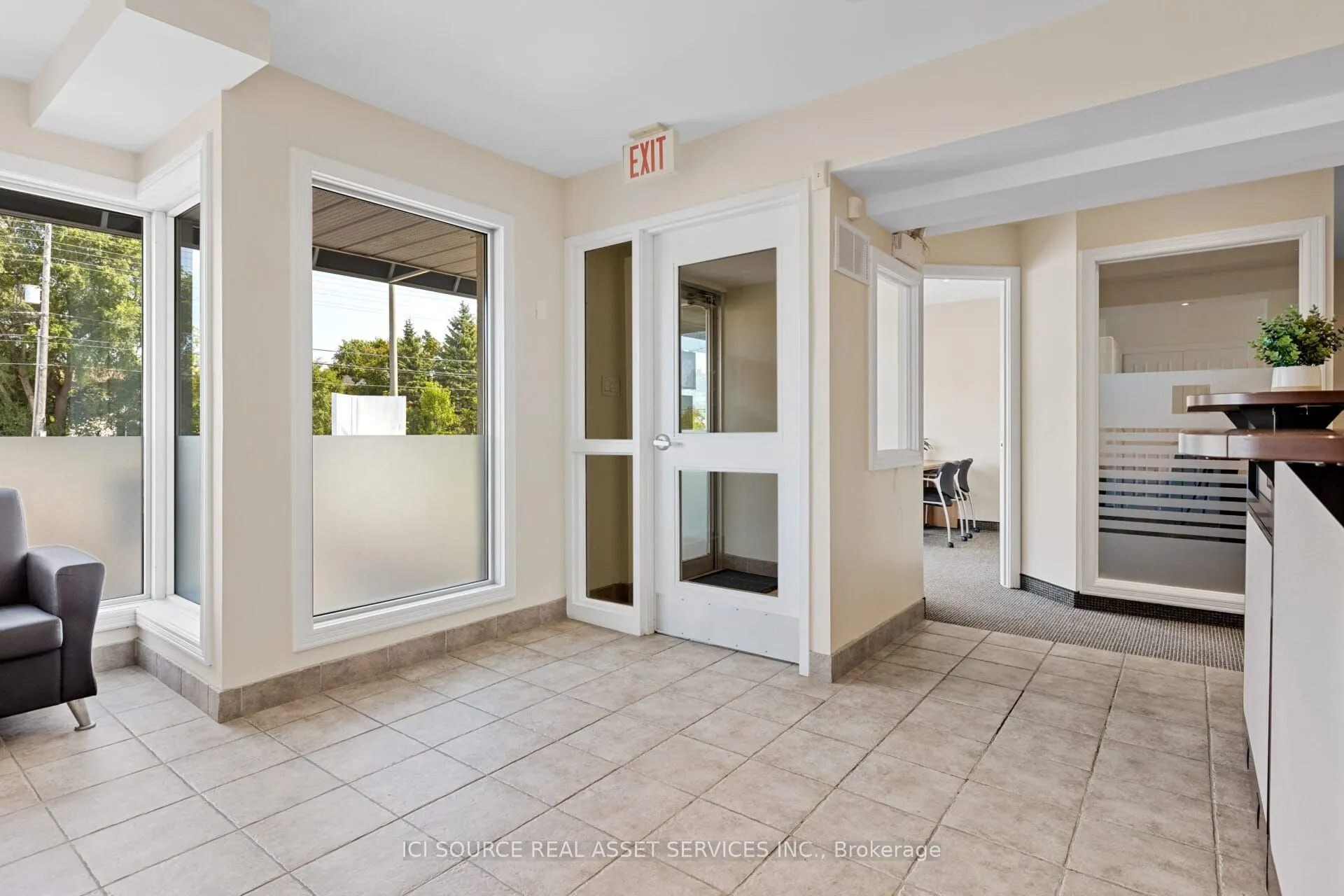 806 Greenbank Road