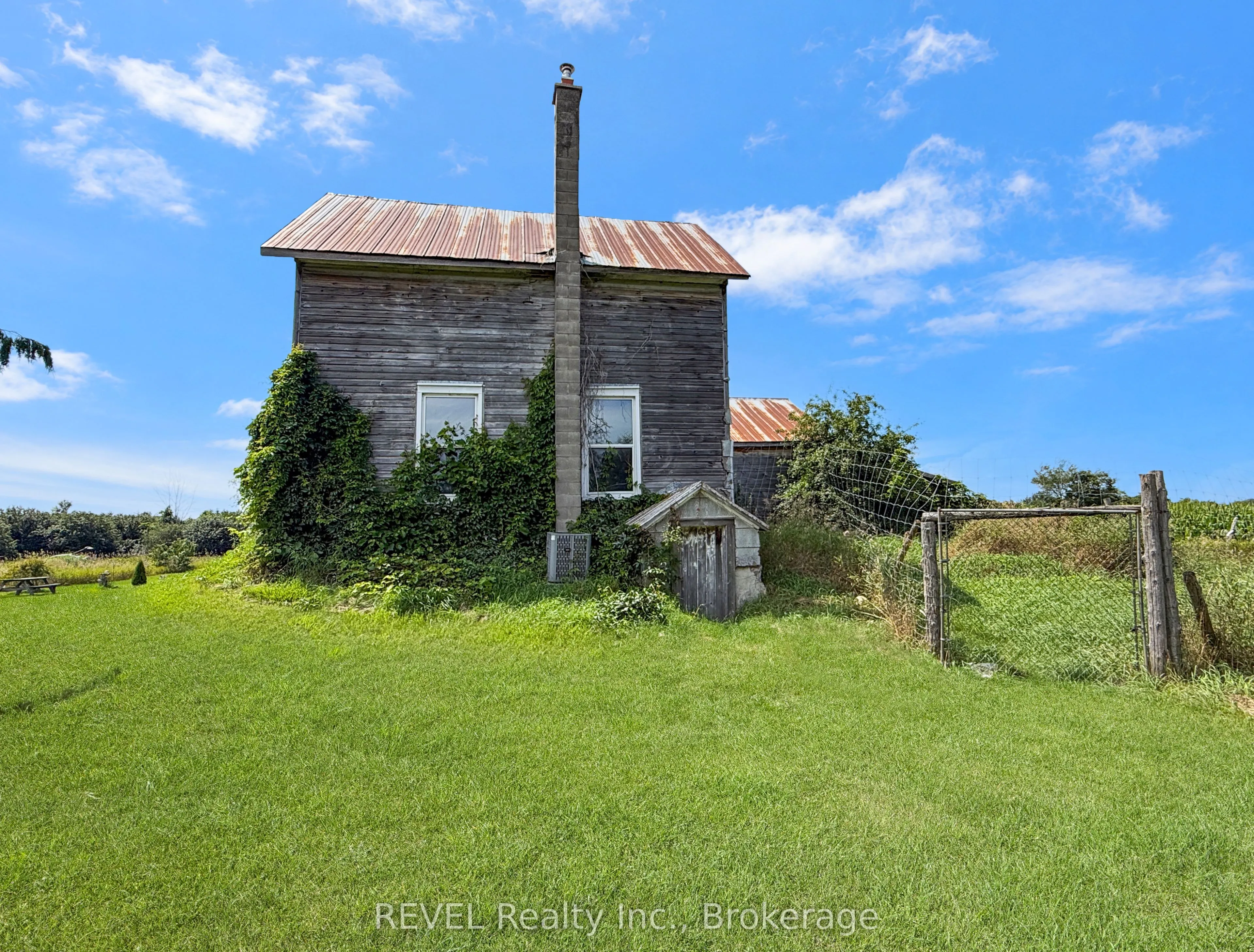 98 Swamp College Road