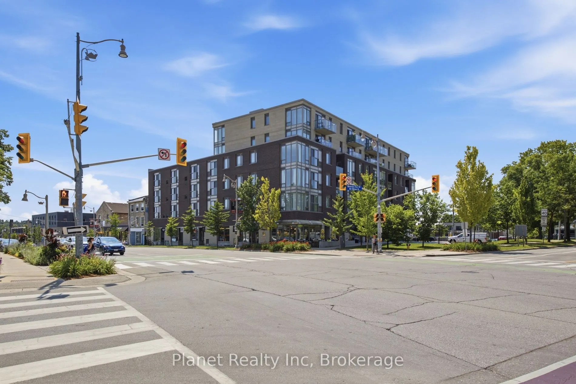 5 Gordon Street #406