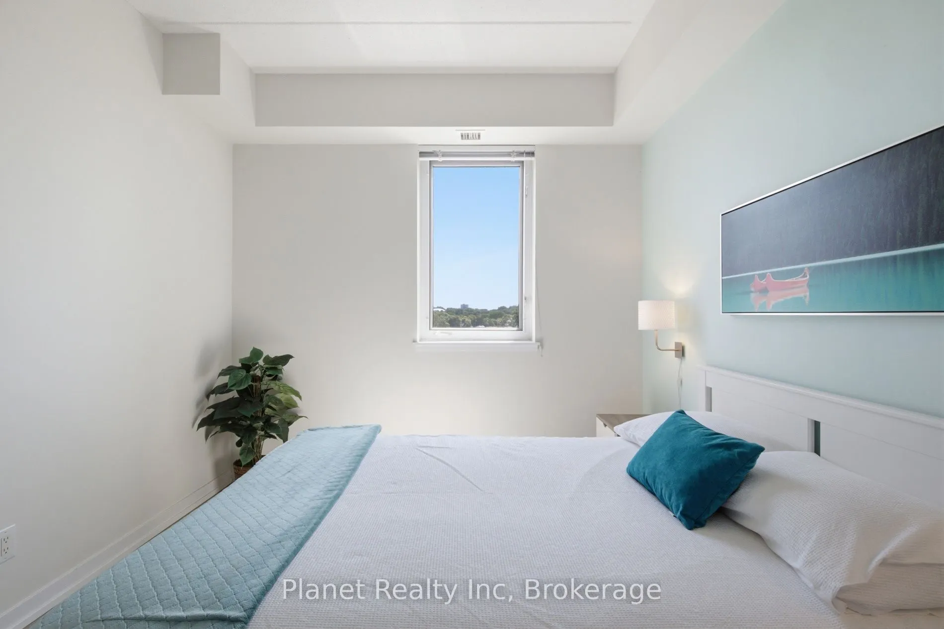 5 Gordon Street #406