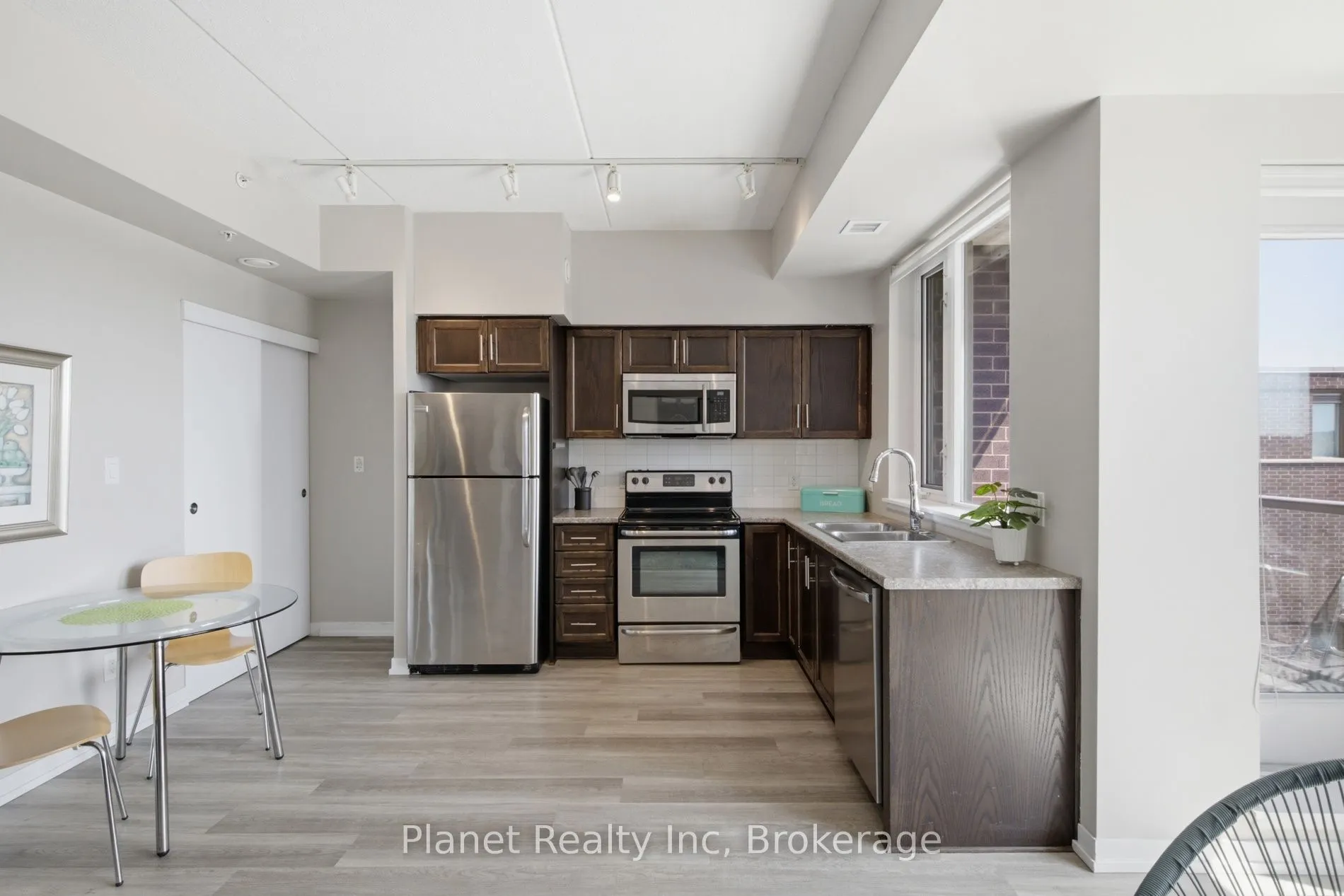 5 Gordon Street #406