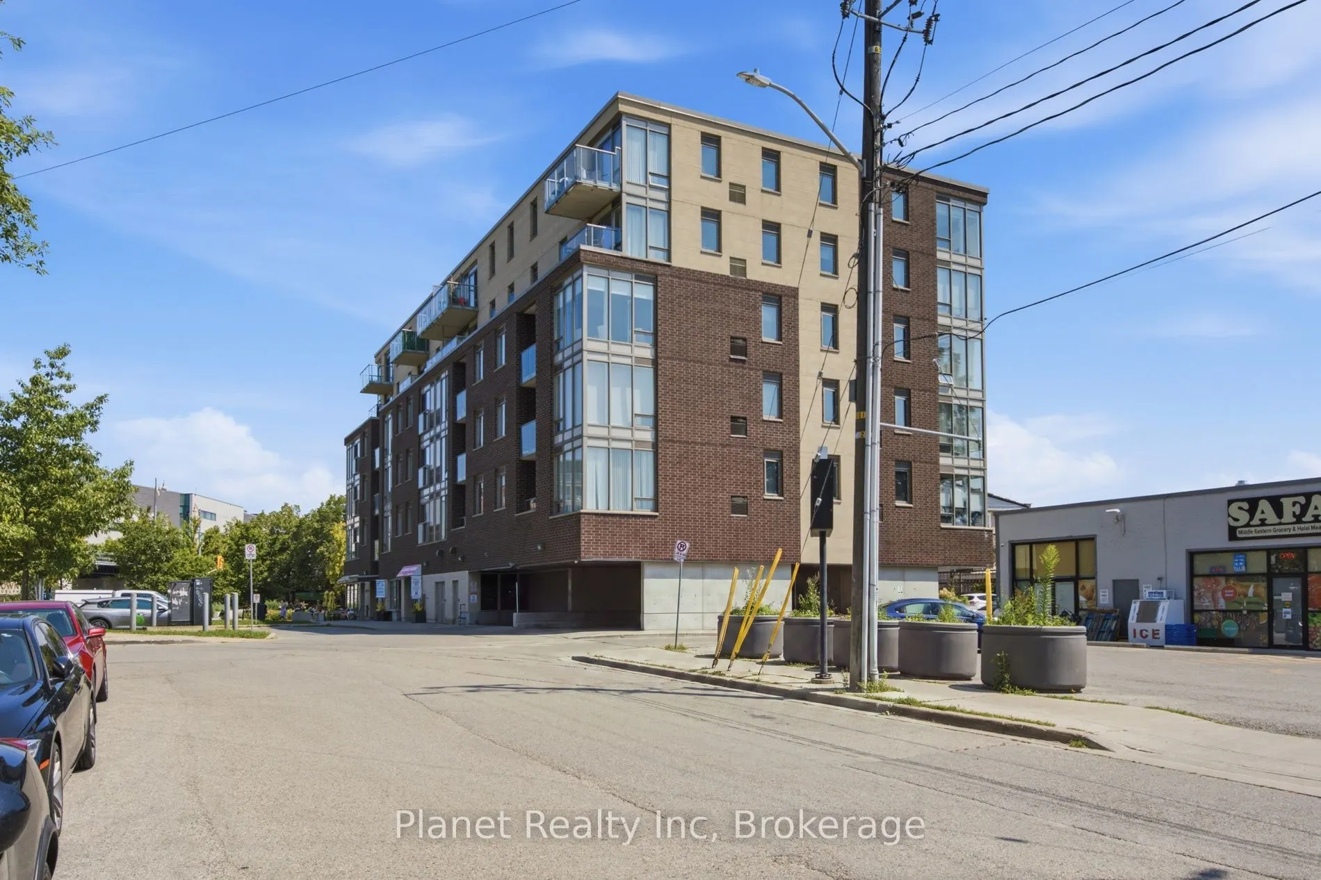 5 Gordon Street #406
