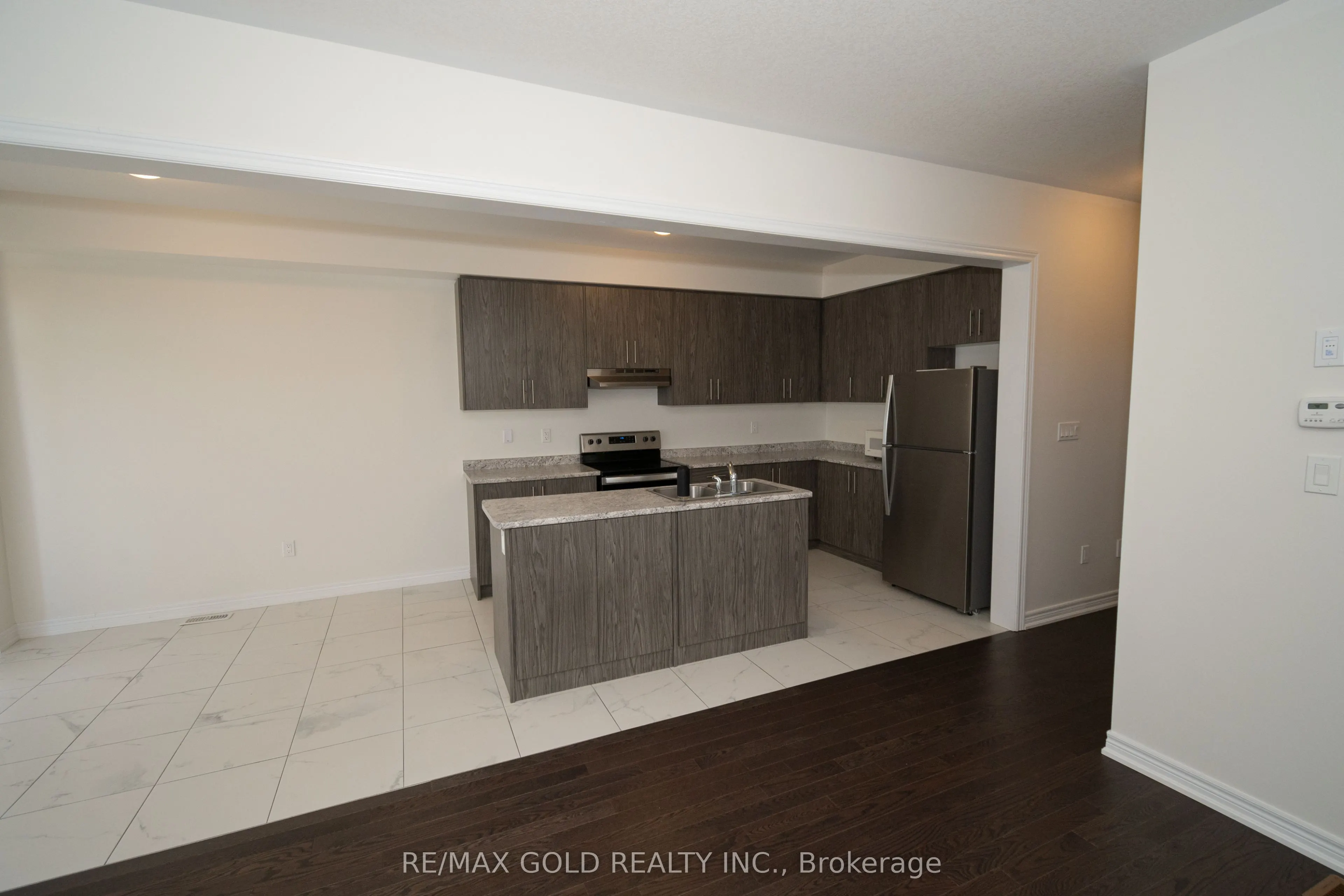 166 Deerpath Drive #1