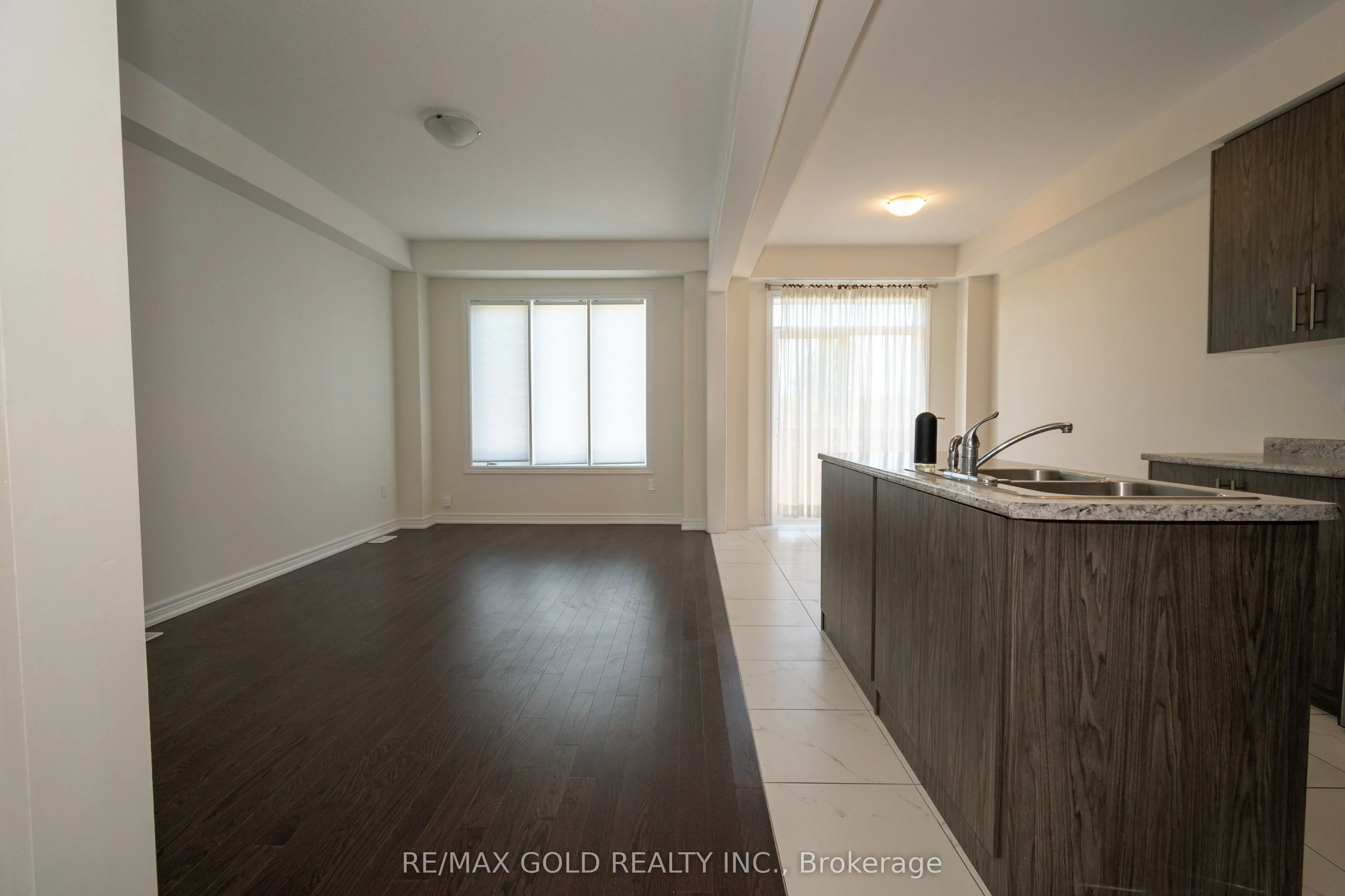 166 Deerpath Drive #1