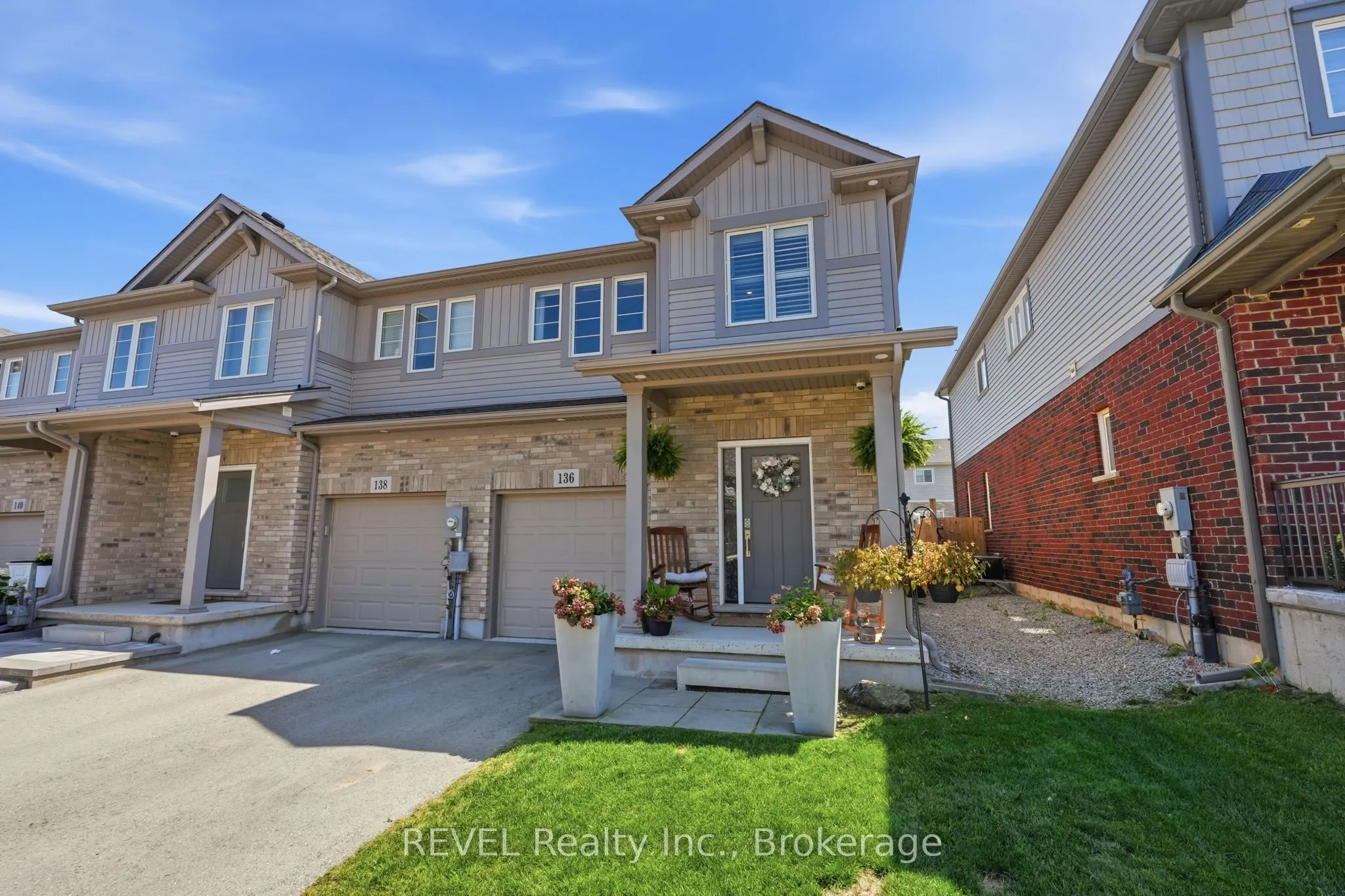 136 Acacia Road