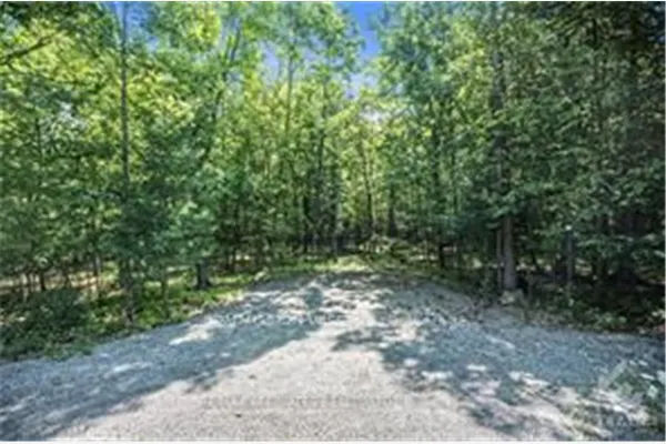 6 Rock Forest Road