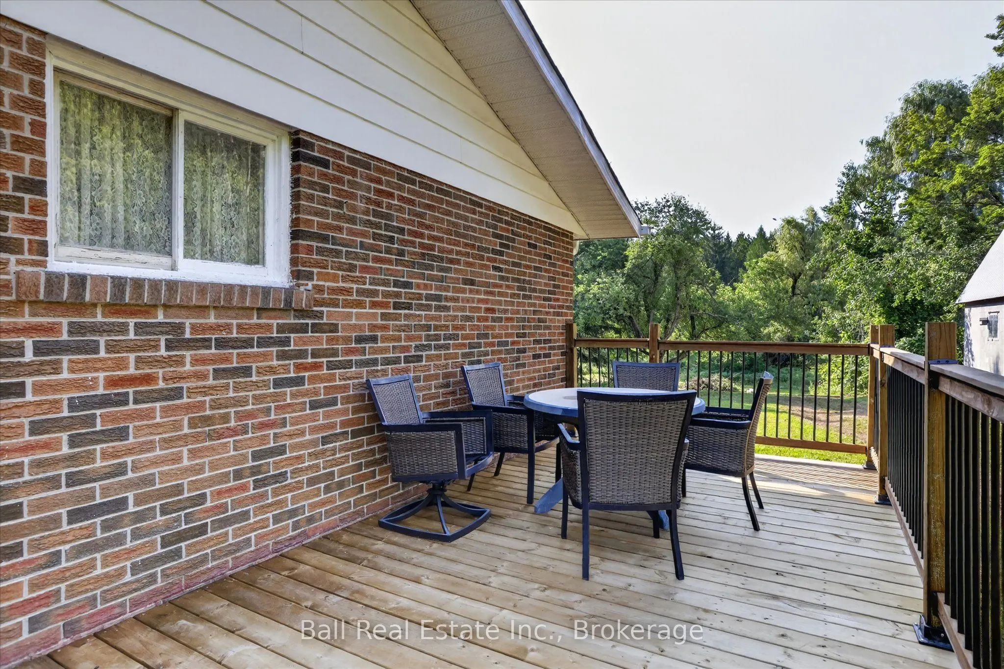 751 Ford Crescent