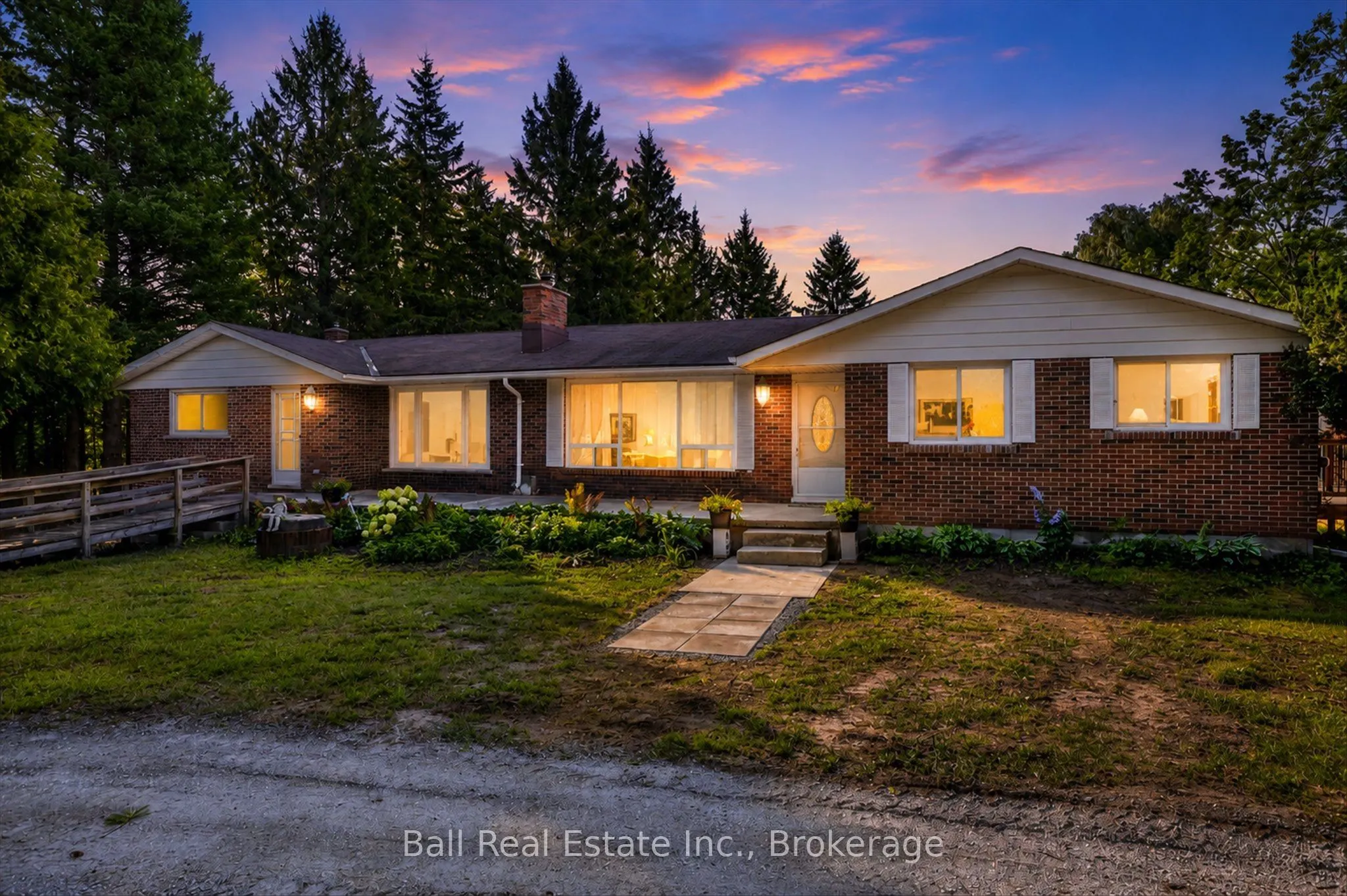 751 Ford Crescent