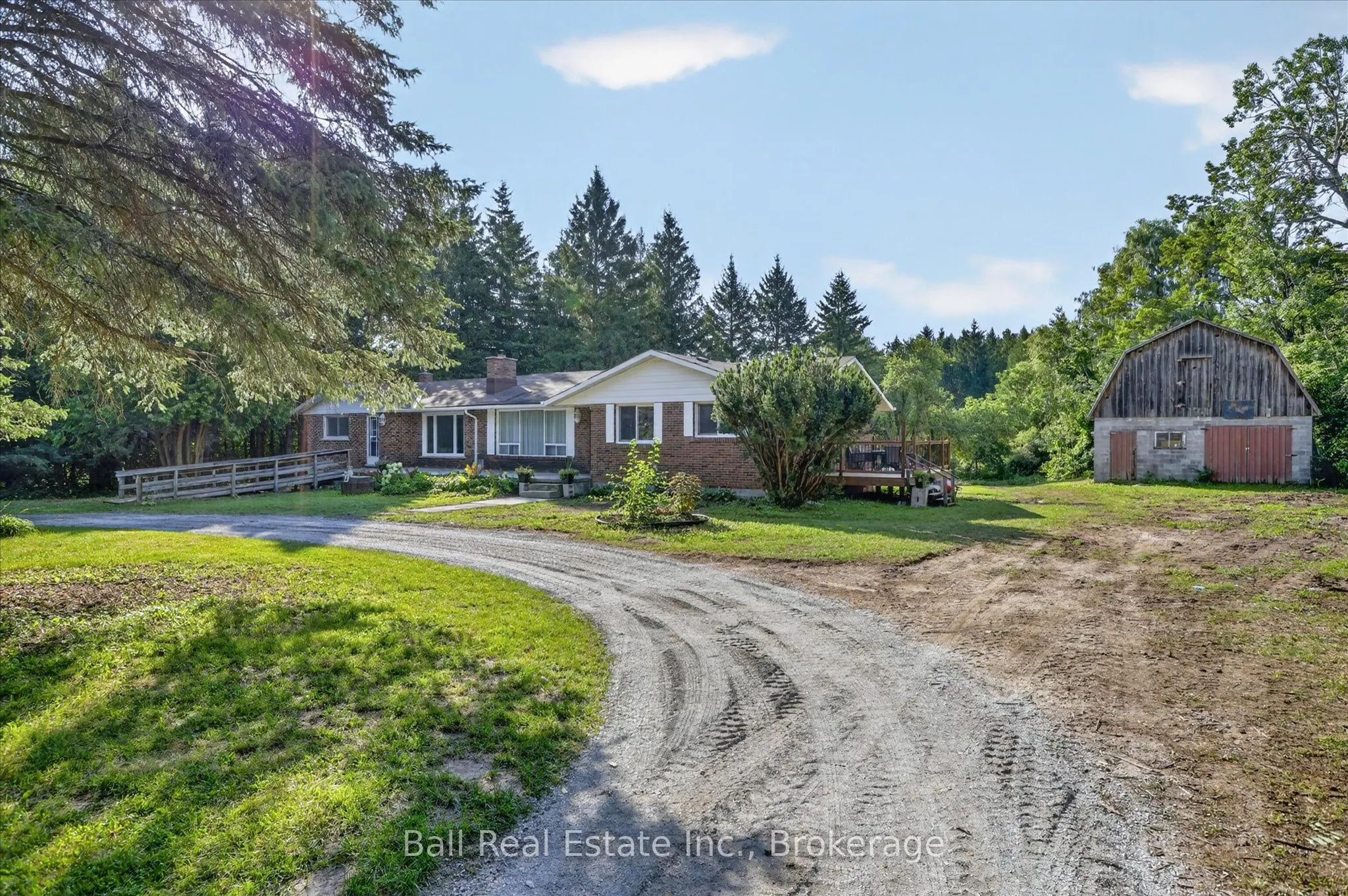 751 Ford Crescent